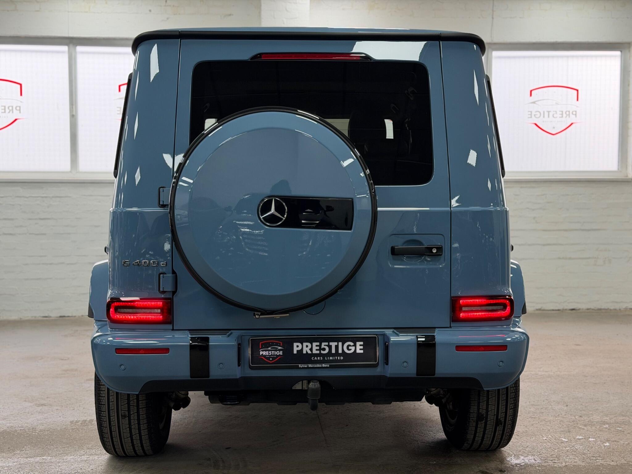 Mercedes-Benz G-Class view 18