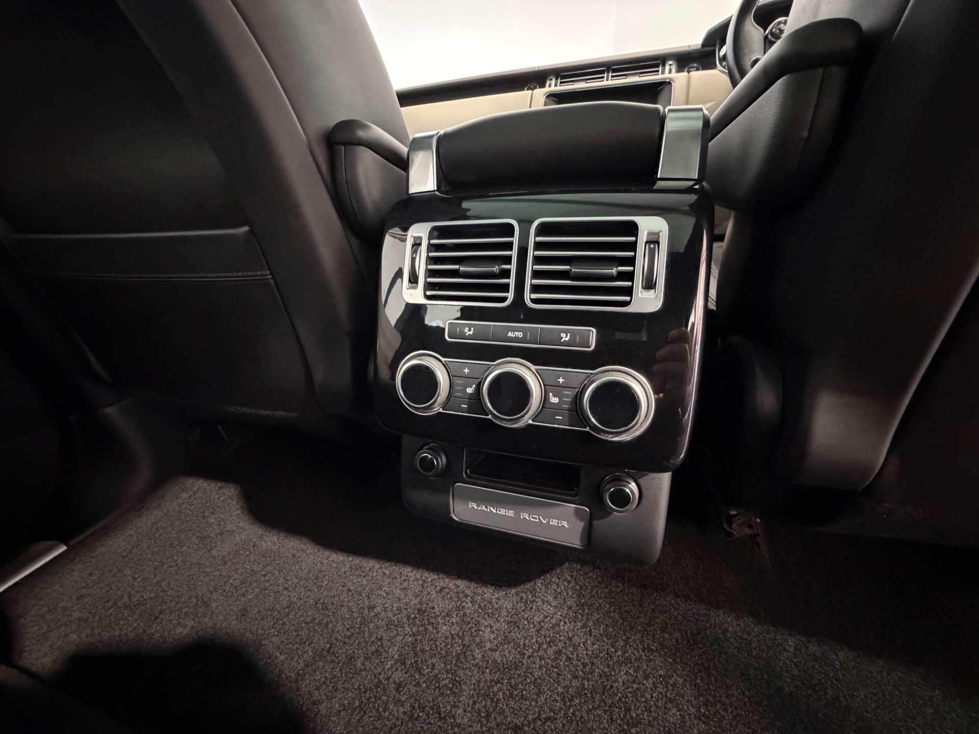 Land Rover Range Rover view 60