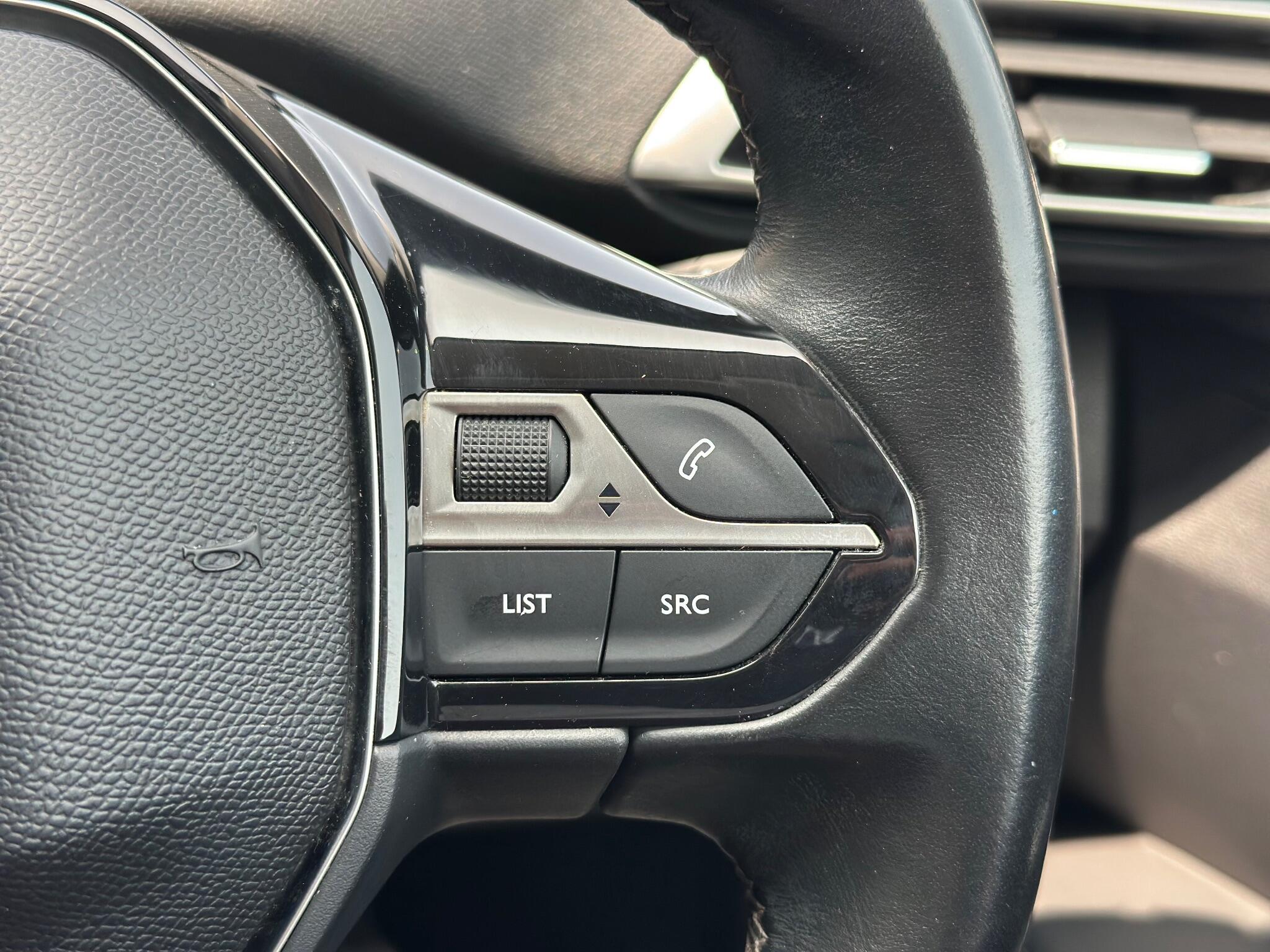 Peugeot 3008 view 38