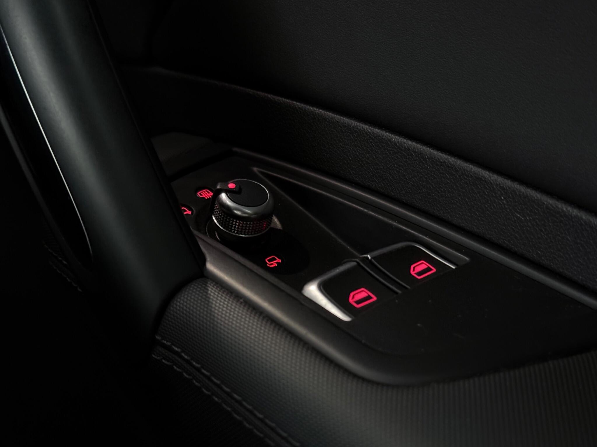Audi S1 view 16