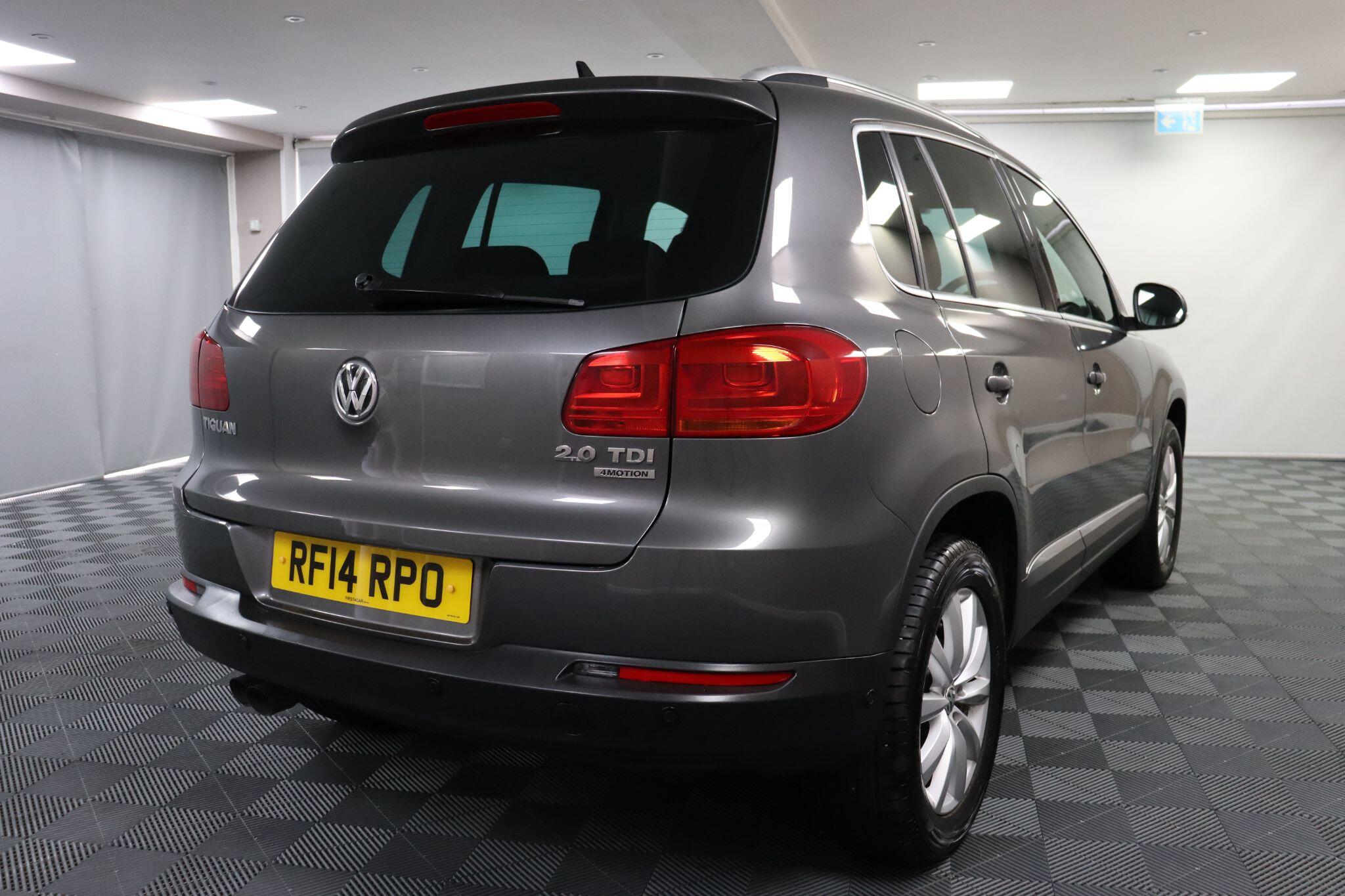 Volkswagen Tiguan view 11