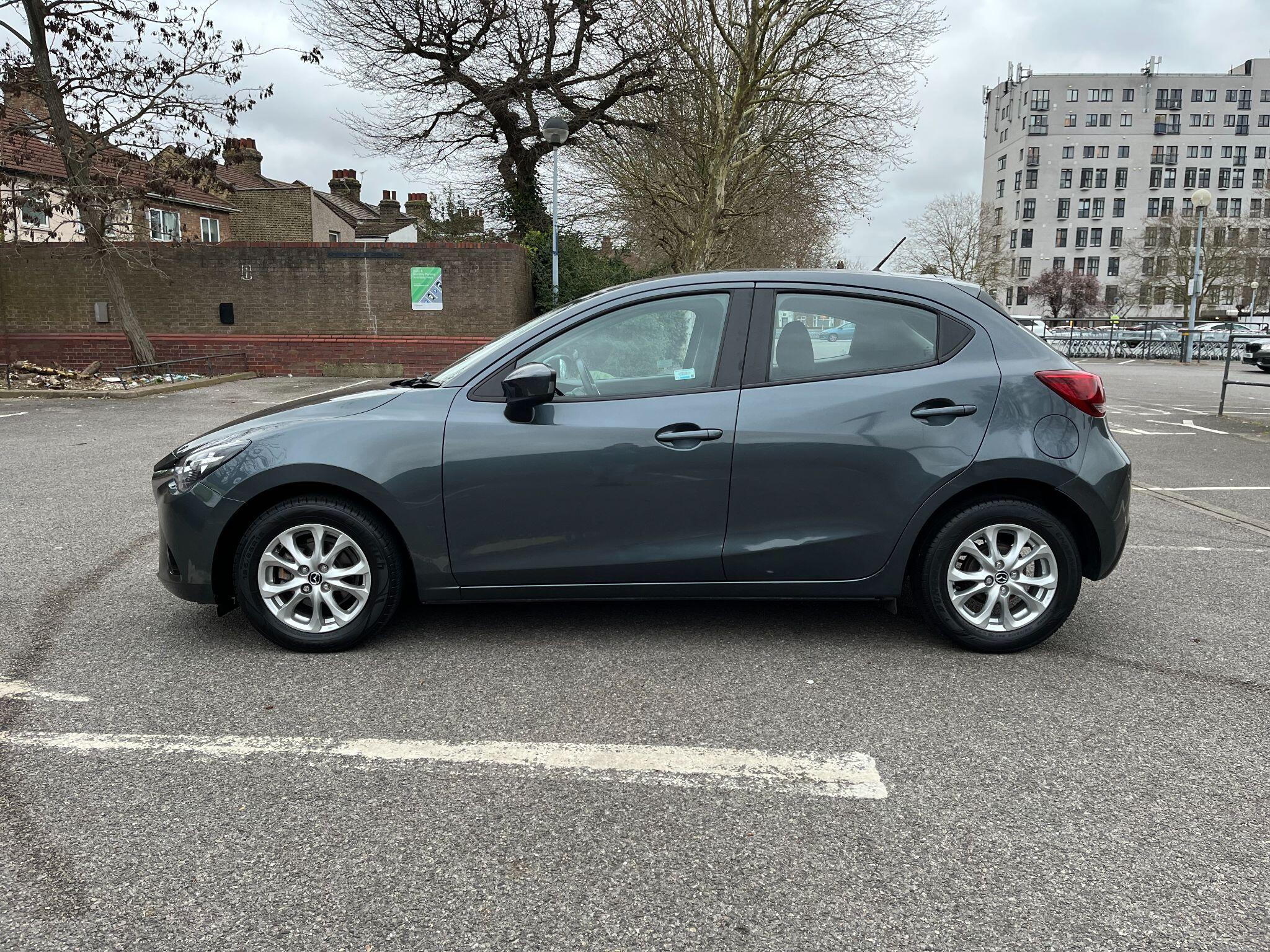 Mazda Skyactiv-G view 4
