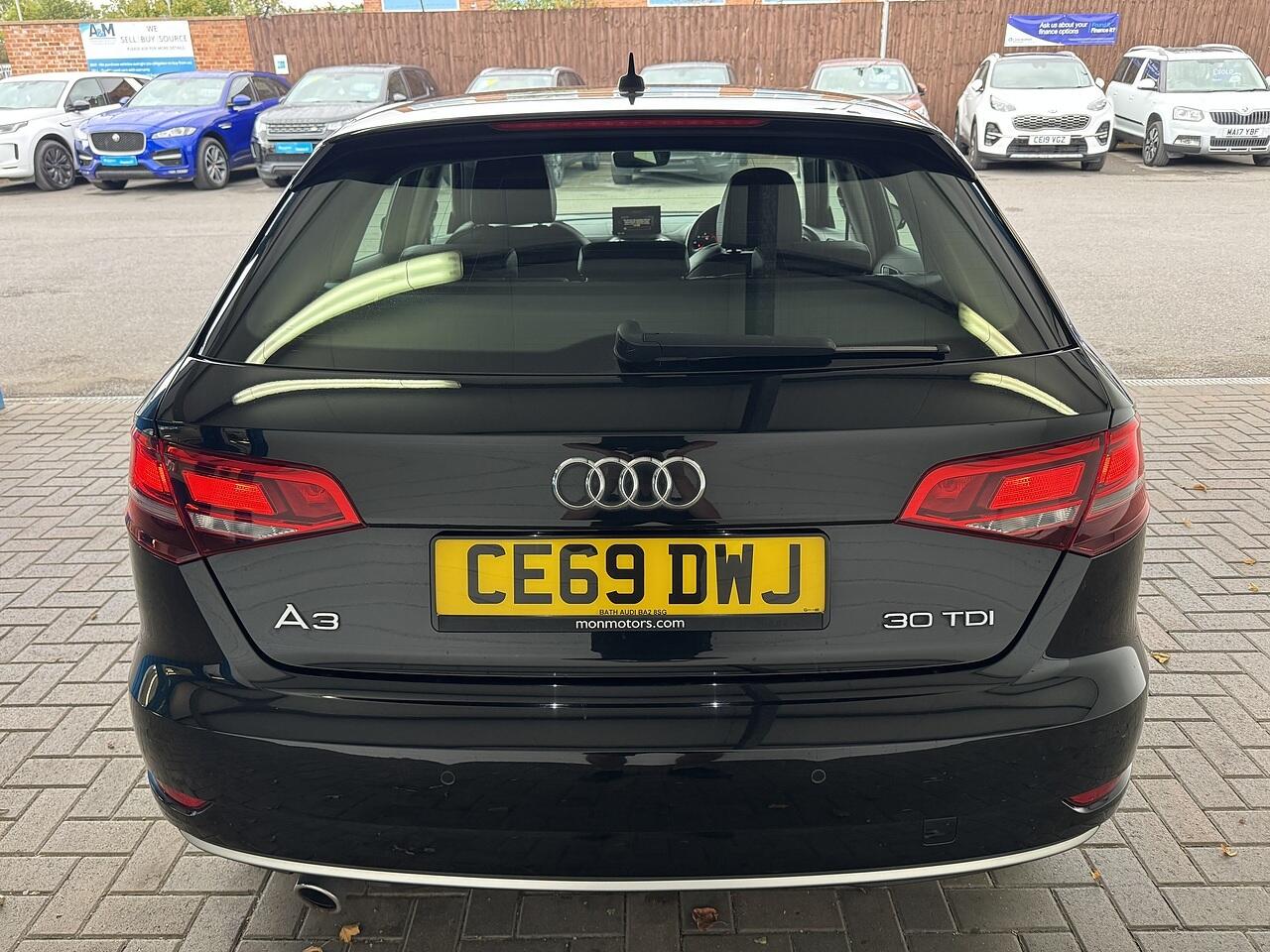 Audi A3 view 4