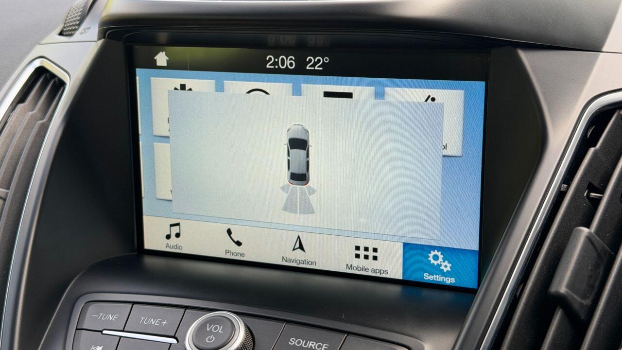 Ford C-Max view 29