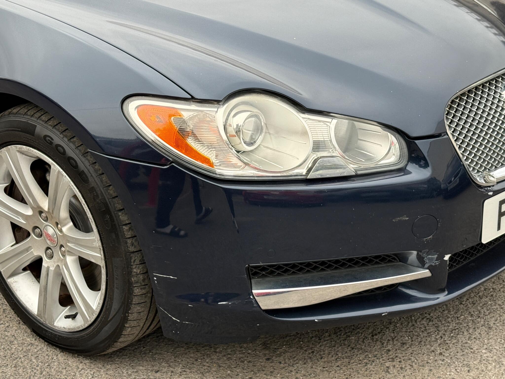 Jaguar XF - Image 22