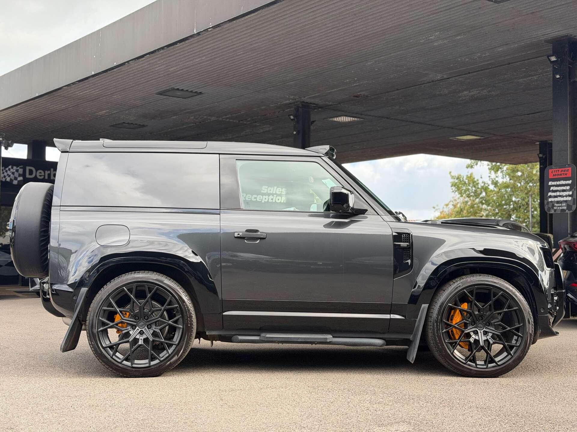 Land Rover Defender view 11