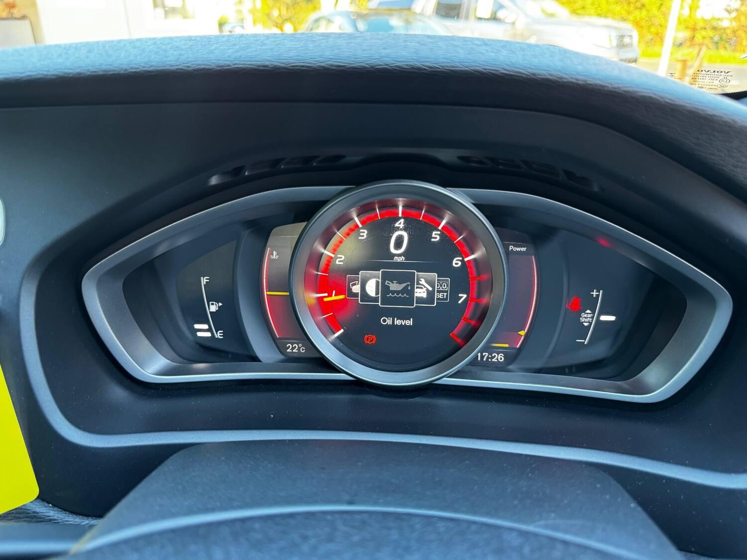 Volvo V40 view 31