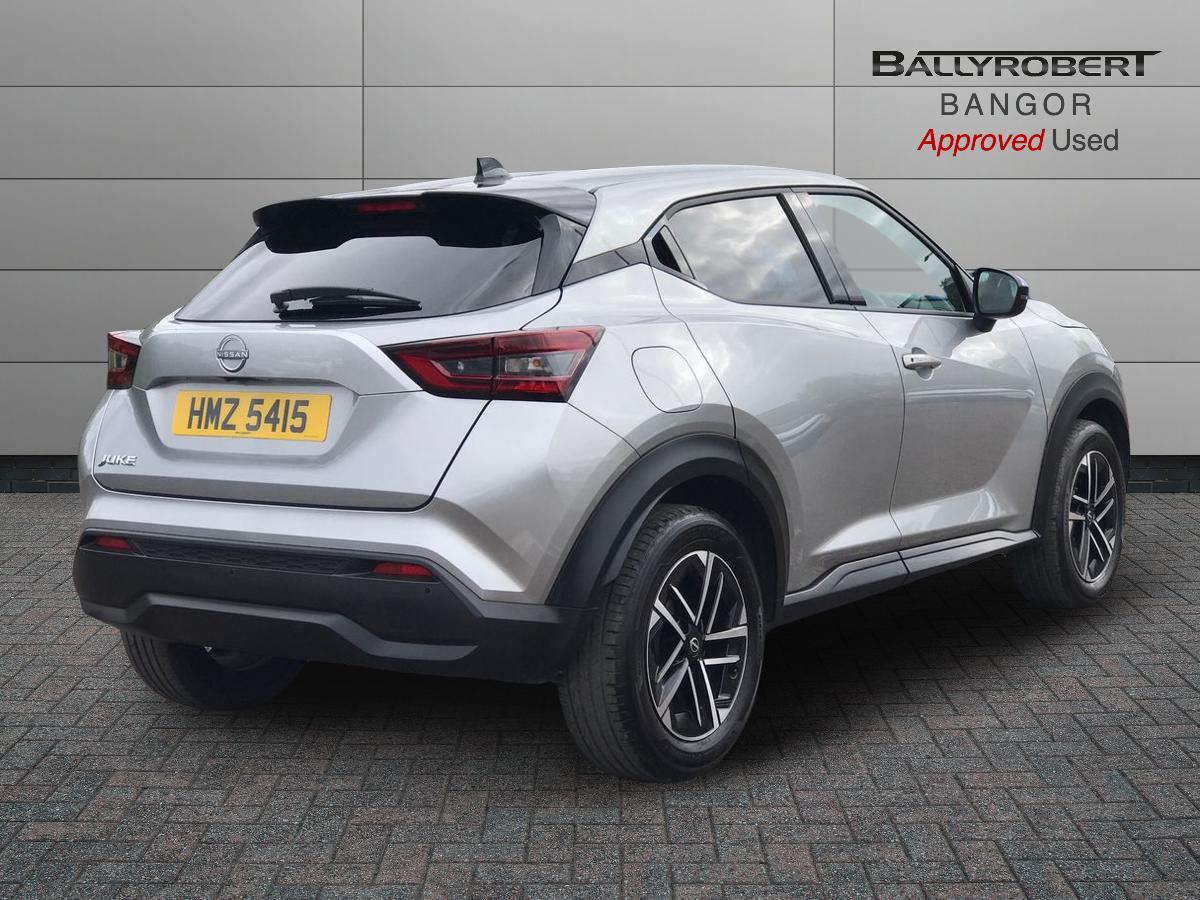 Nissan Juke view 15