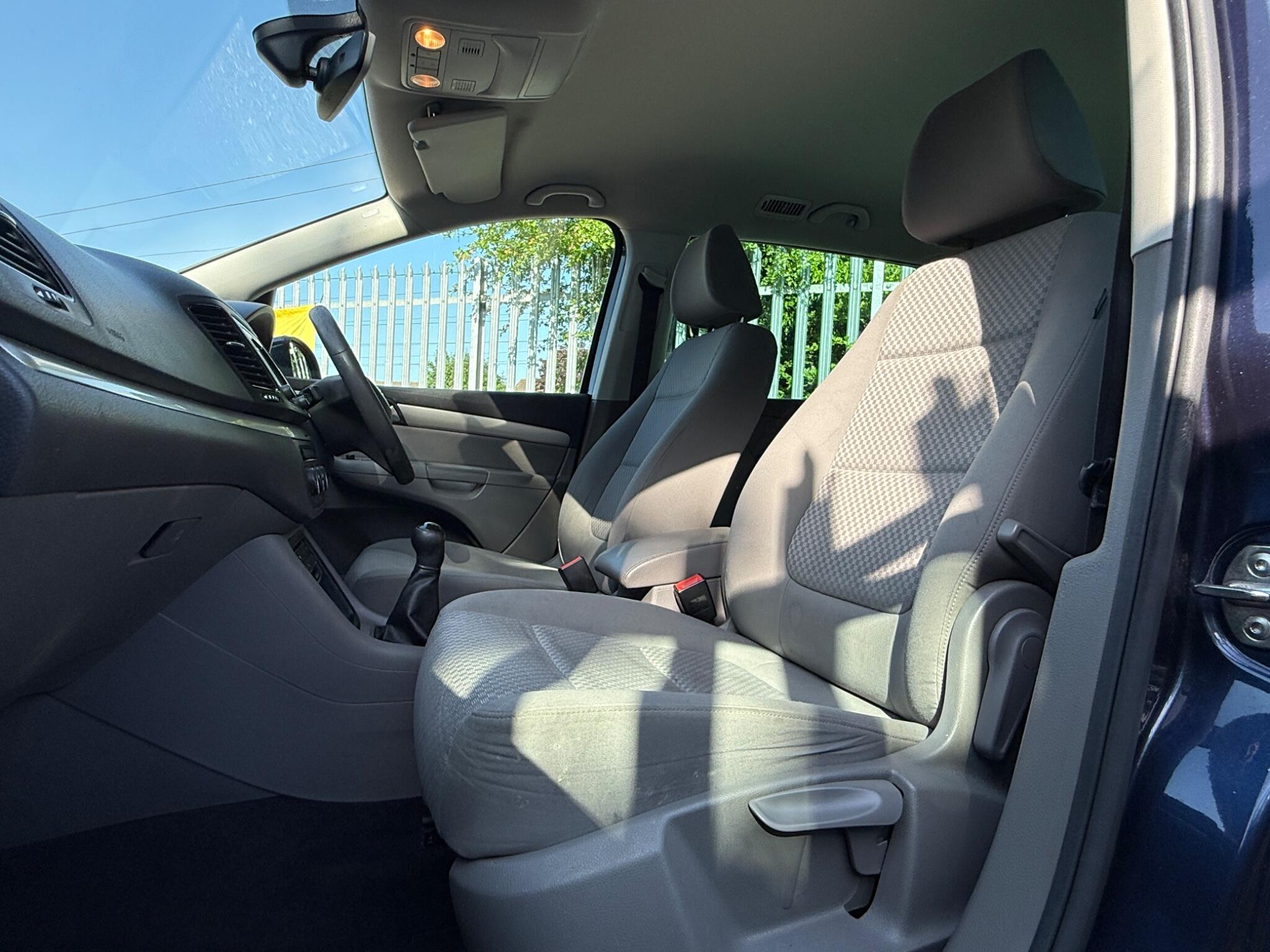 2016 SEAT Alhambra image 43