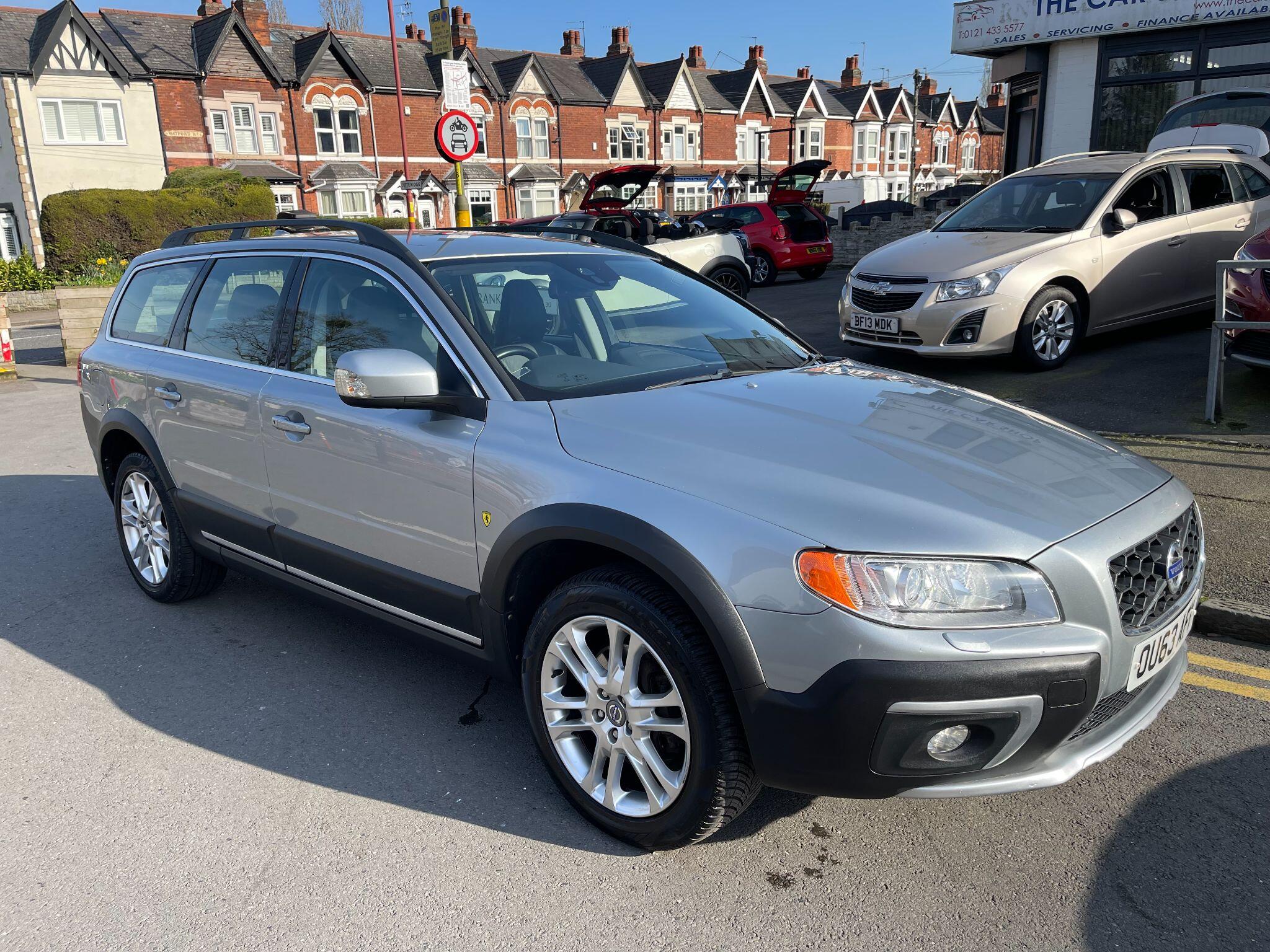 Volvo XC70 view 8
