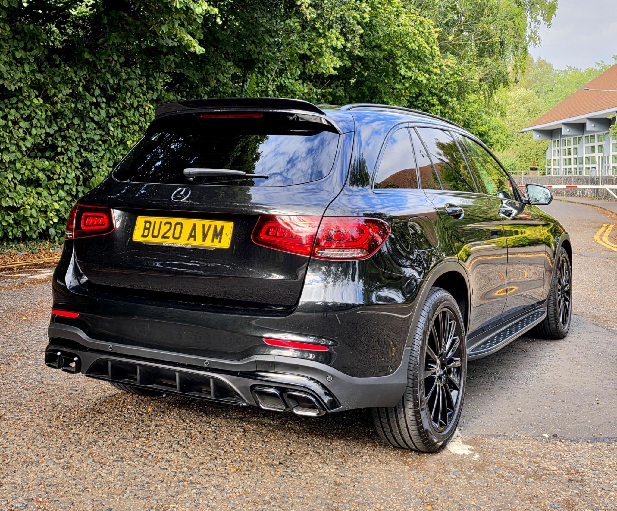 Mercedes-Benz GLC view 11