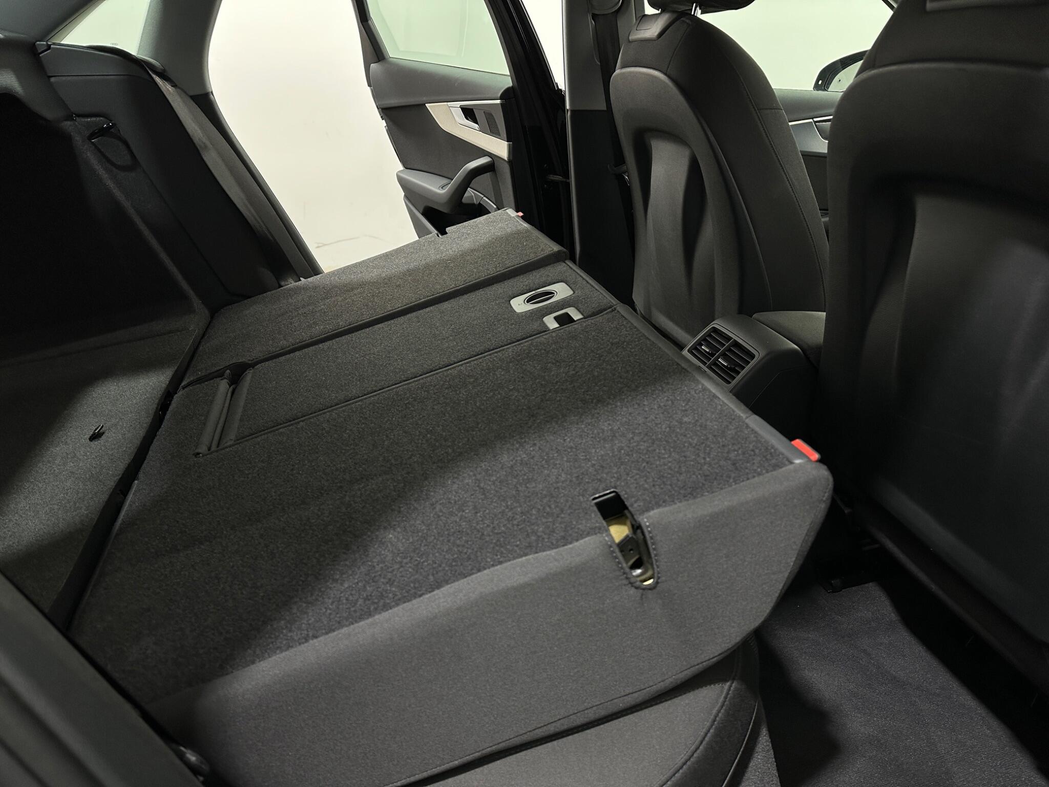 Audi A4 view 47