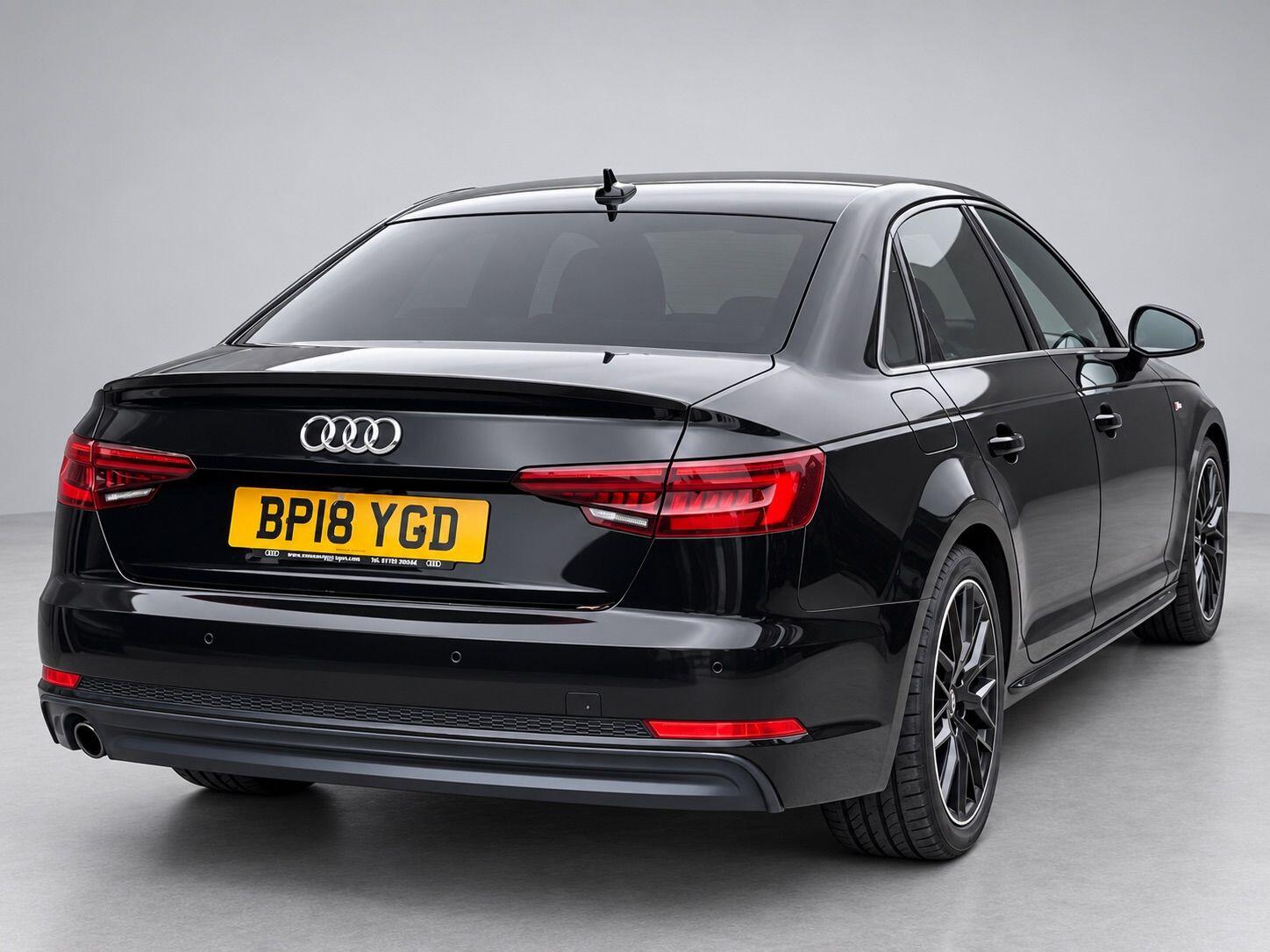 Audi A4 view 9