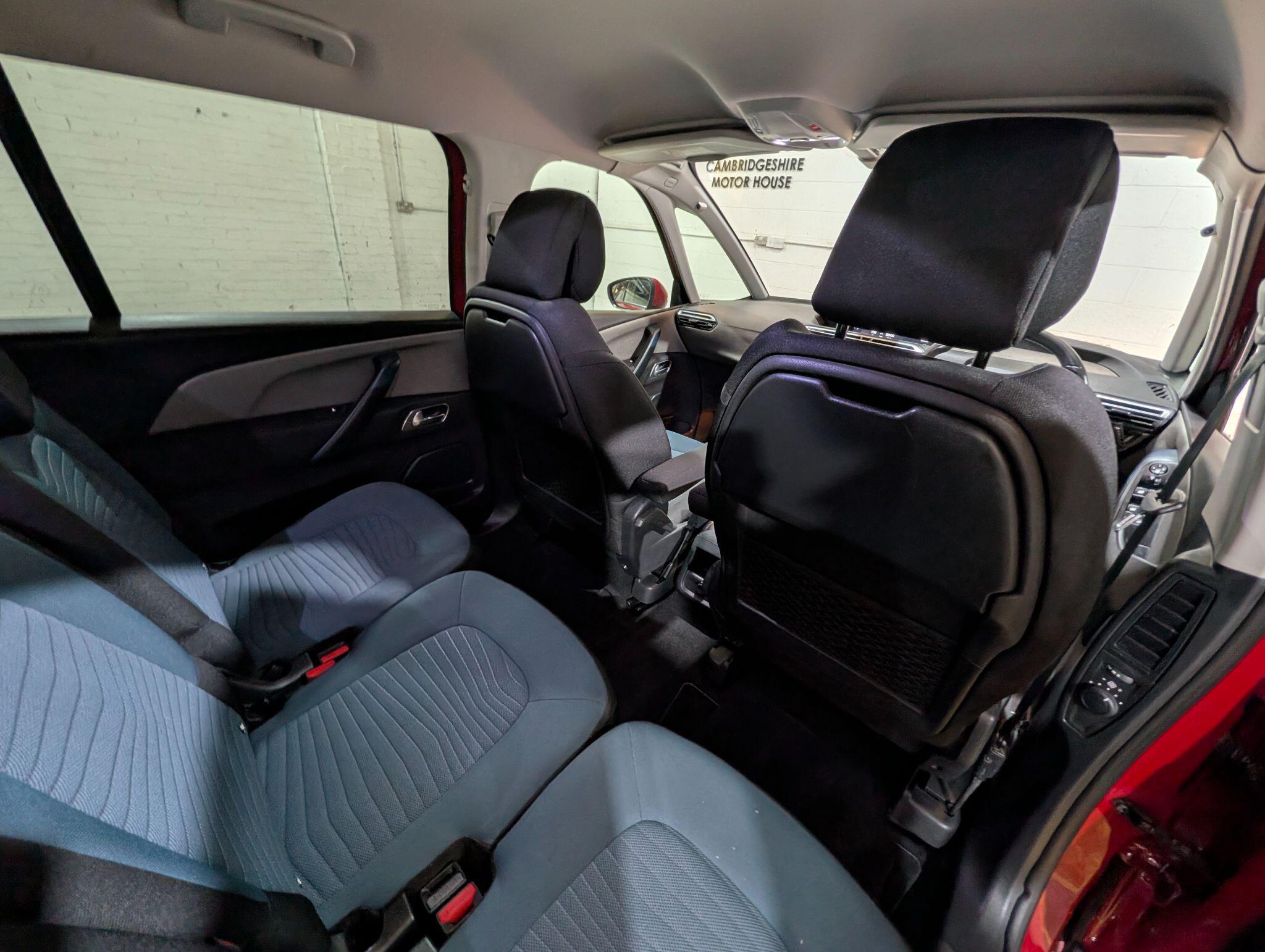 Citroen Grand C4 Picasso view 23