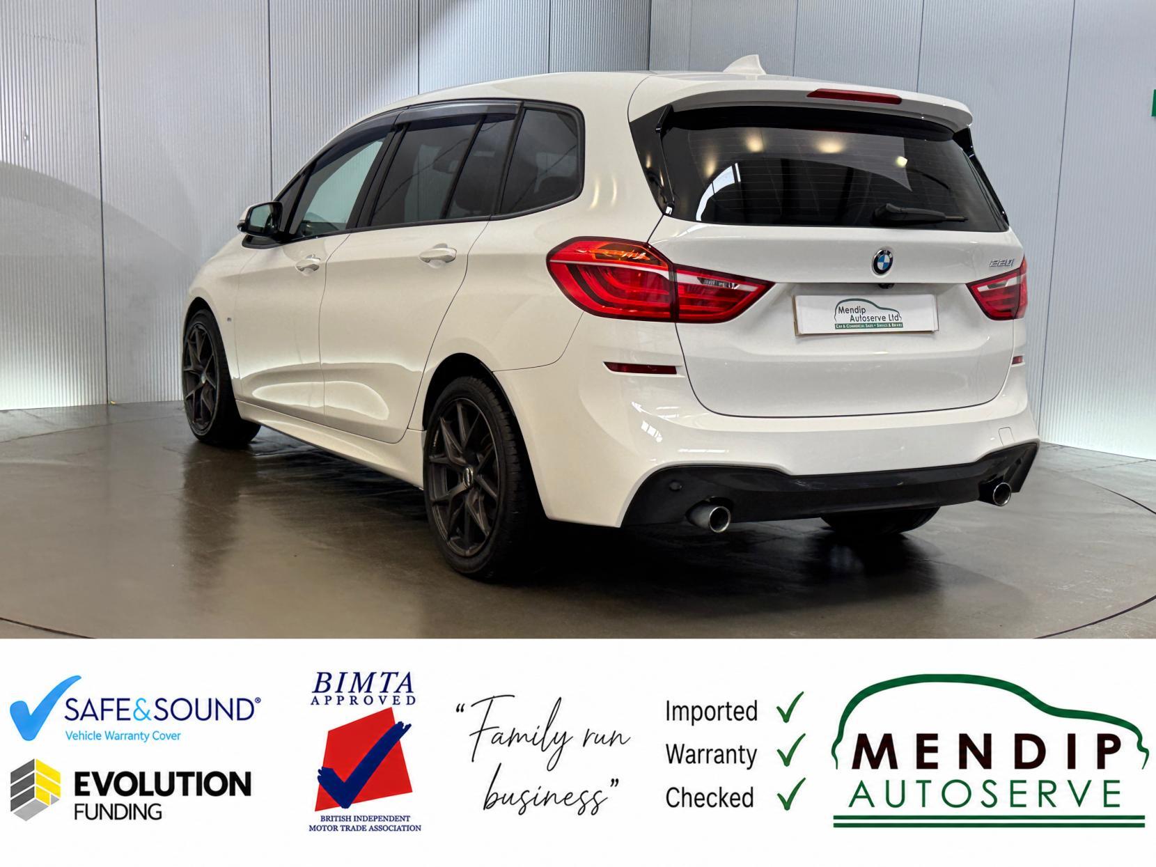 BMW 2 Series view 17