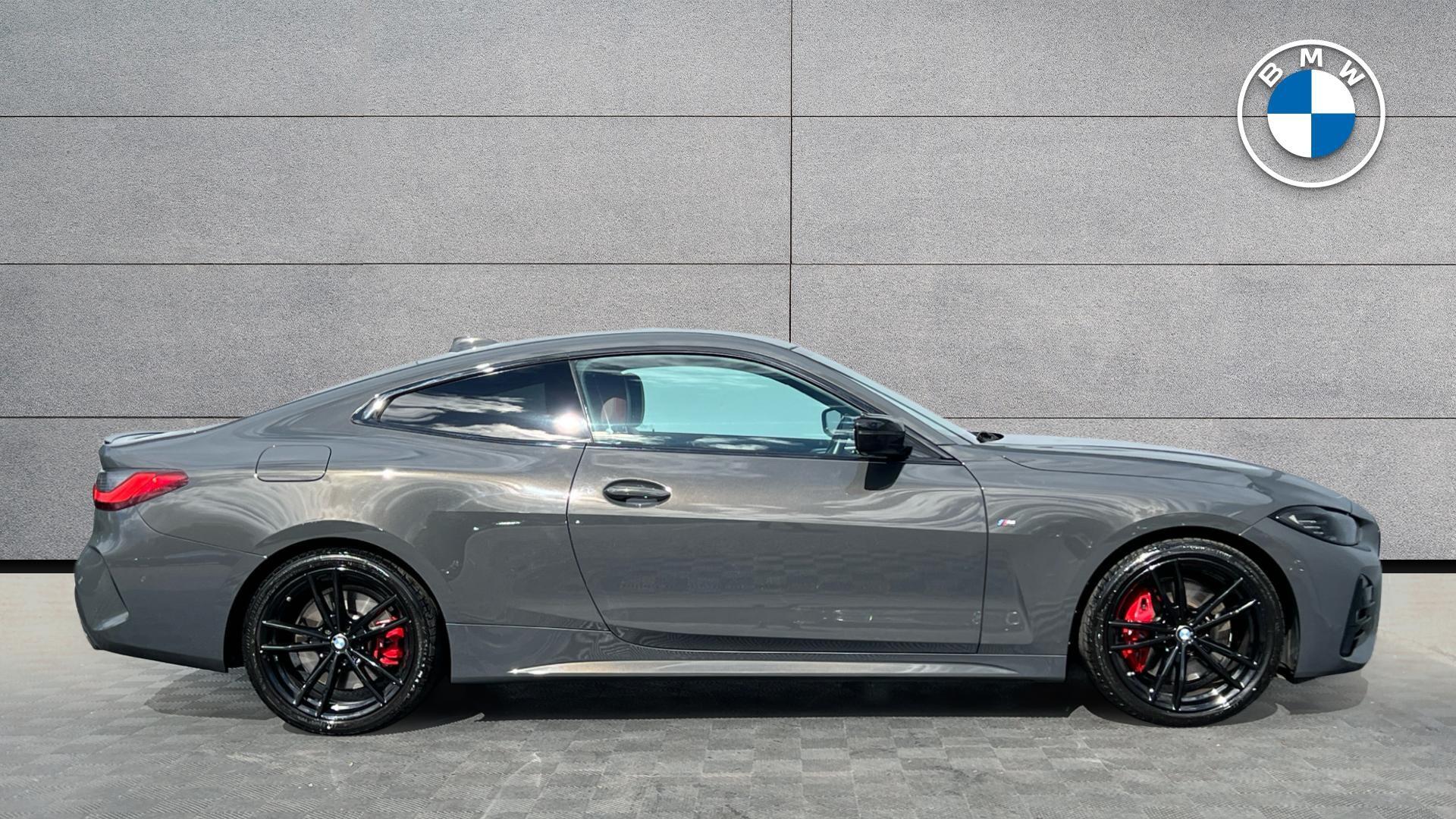 BMW 4 Series view 3
