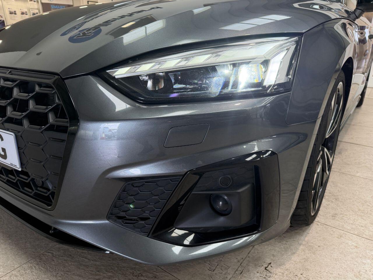 Audi S5 view 8