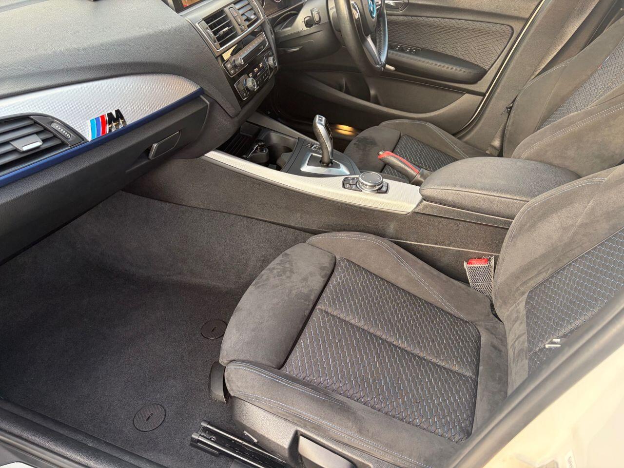 BMW 1 Series view 17
