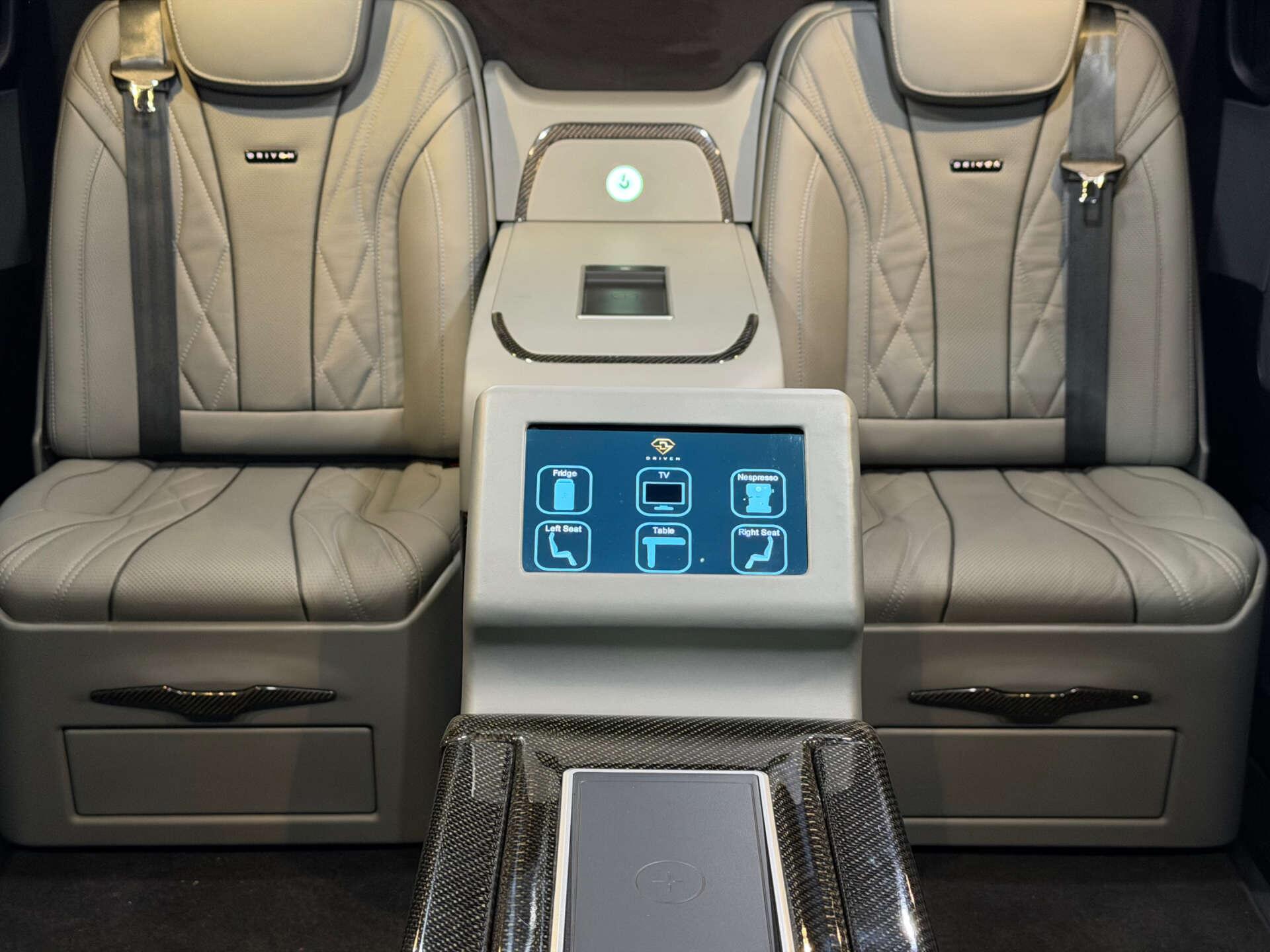Mercedes-Benz V Class view 32