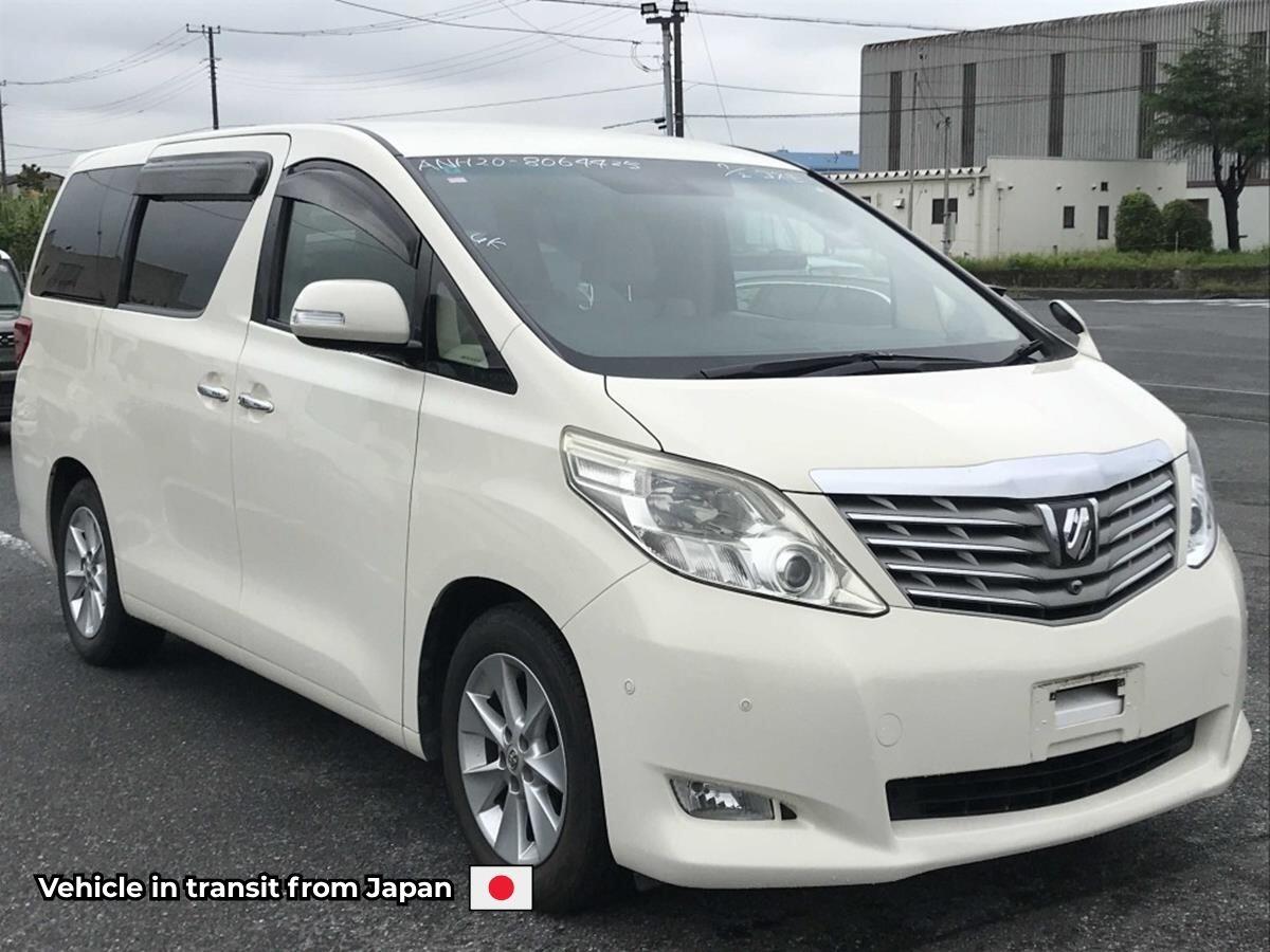Toyota Alphard main image