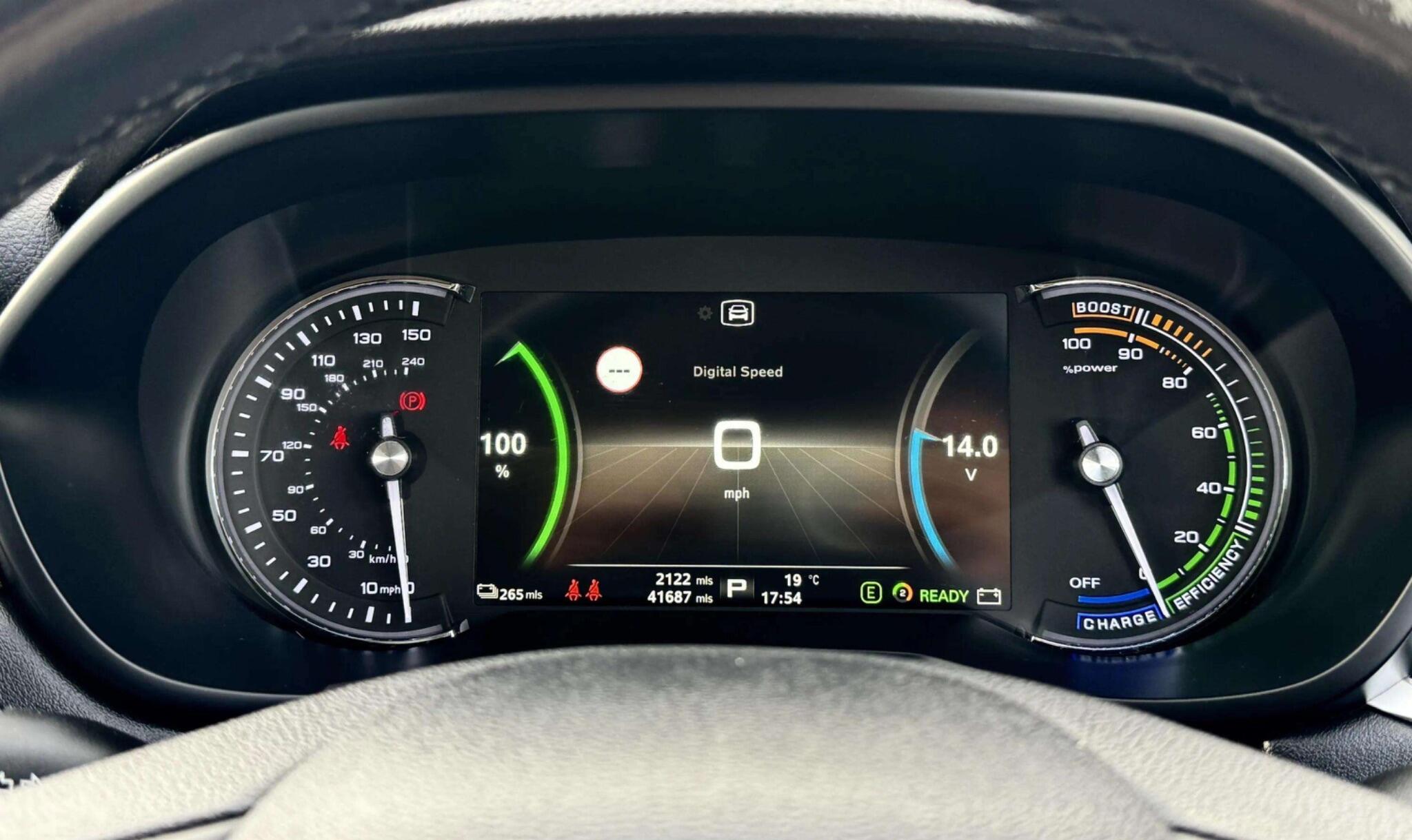 MG MG5 view 6