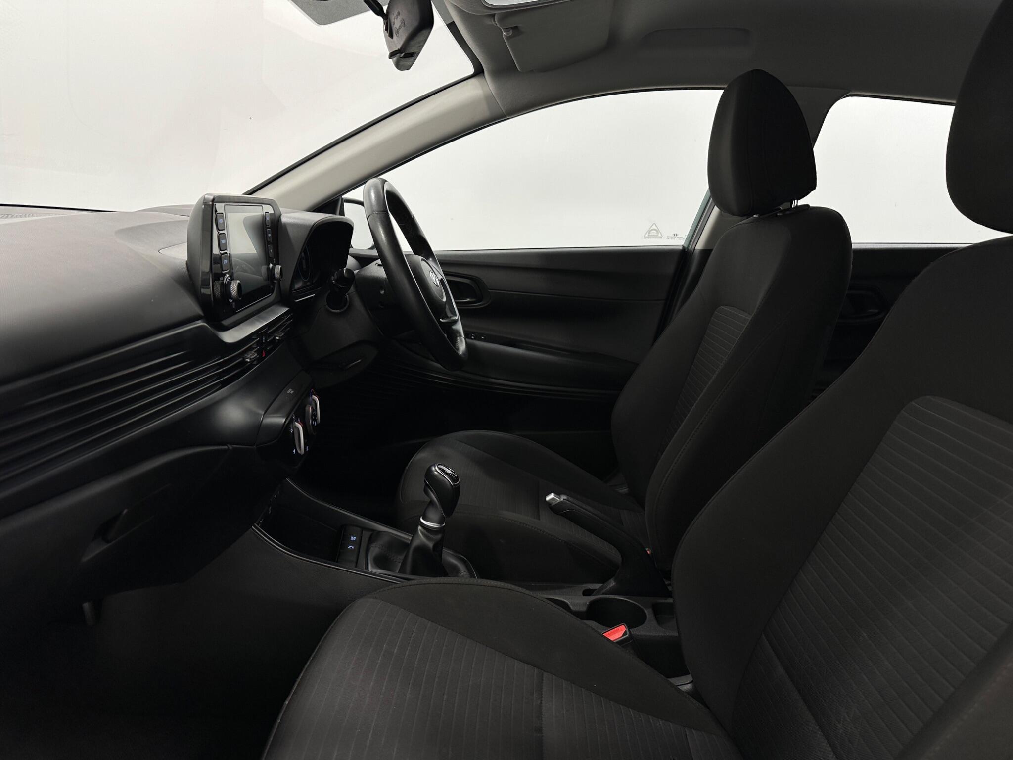 Hyundai I20 view 32