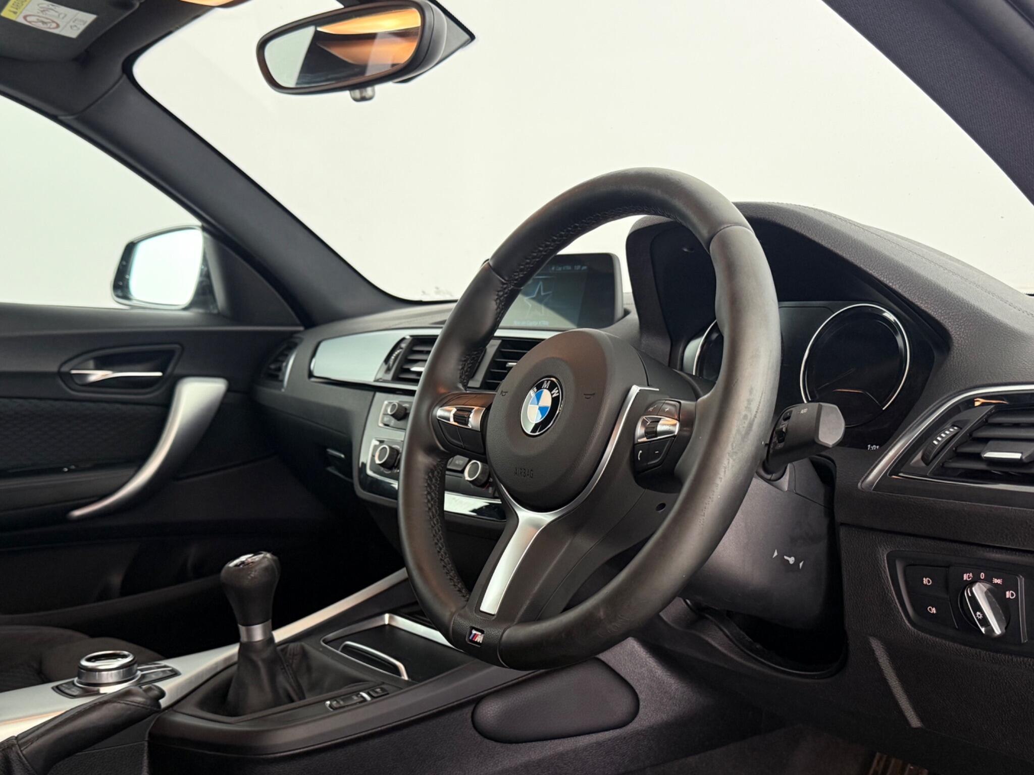 BMW 2 Series view 3