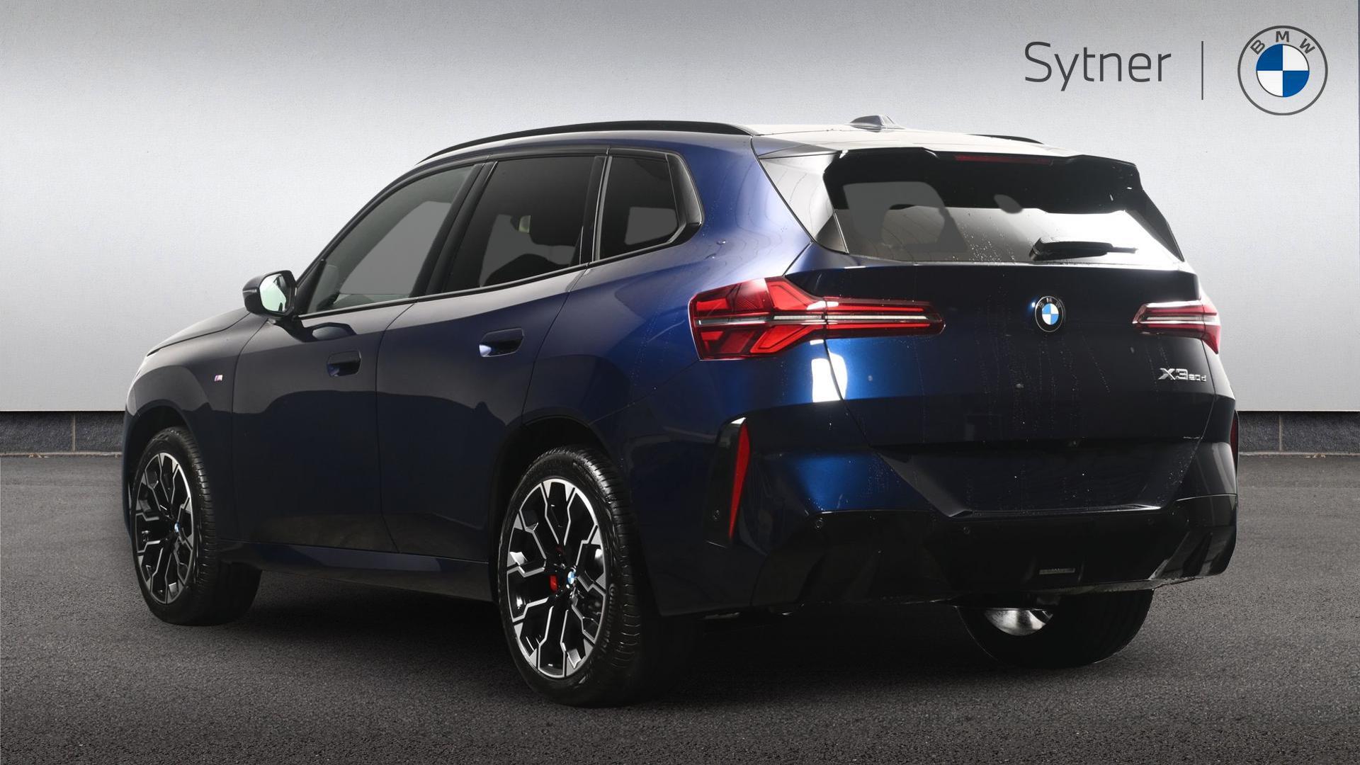 BMW X3 view 2