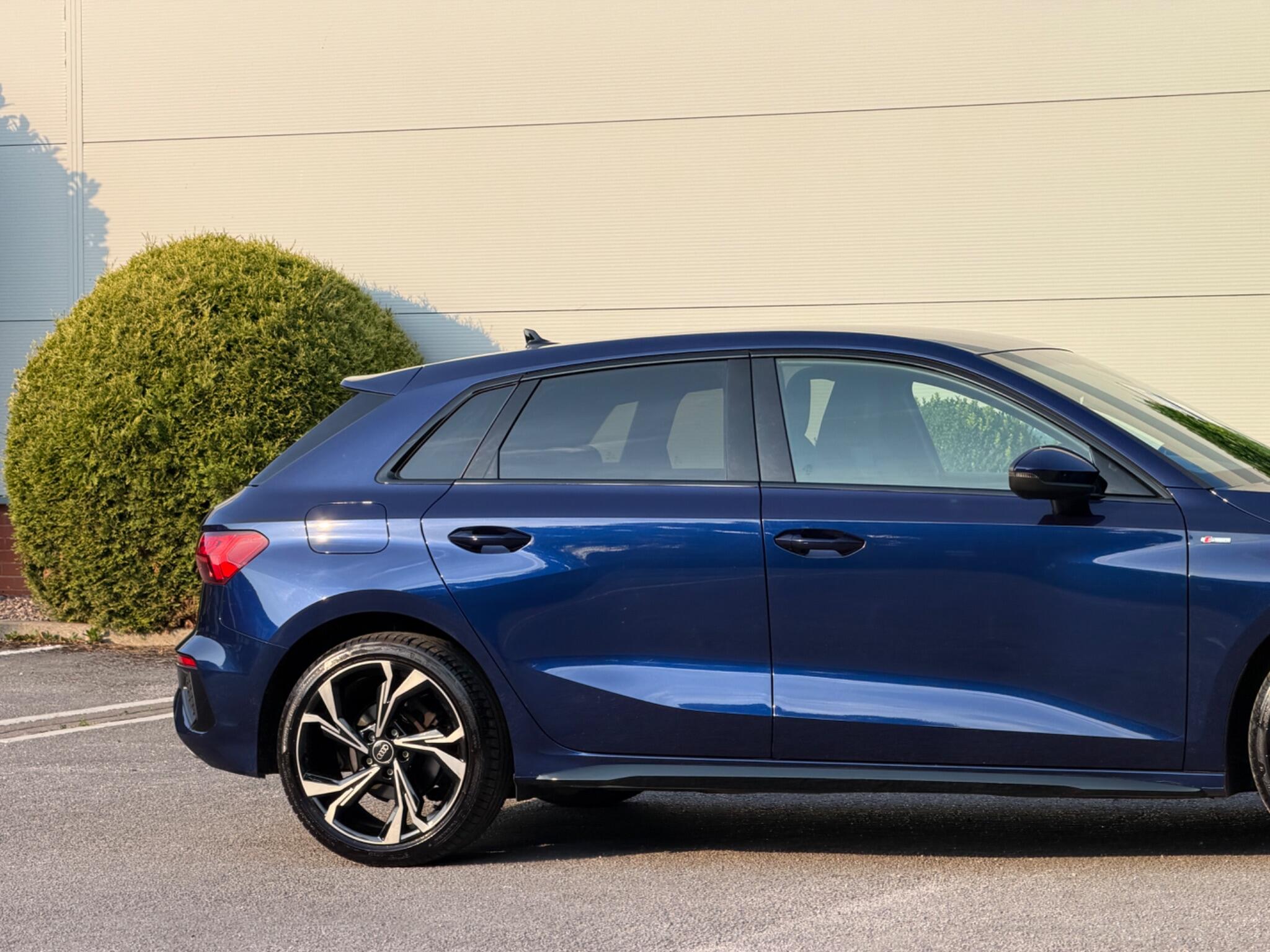 Audi A3 view 60