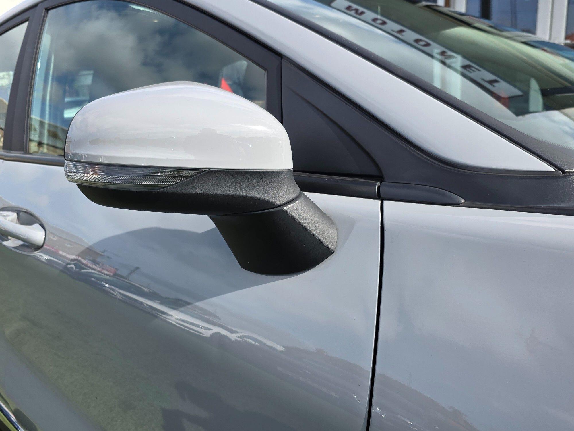Ford Puma view 21