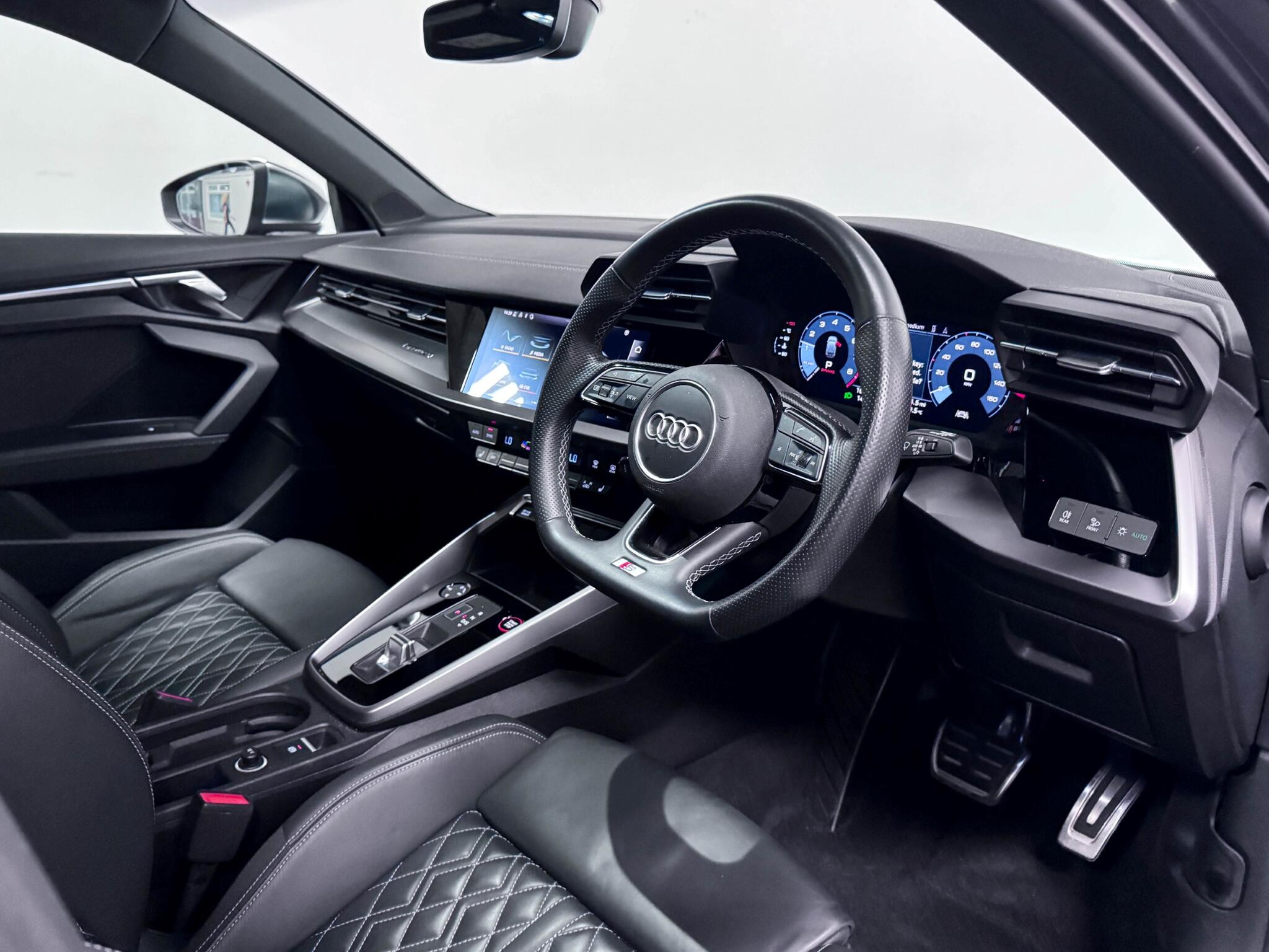 Audi S3 view 23