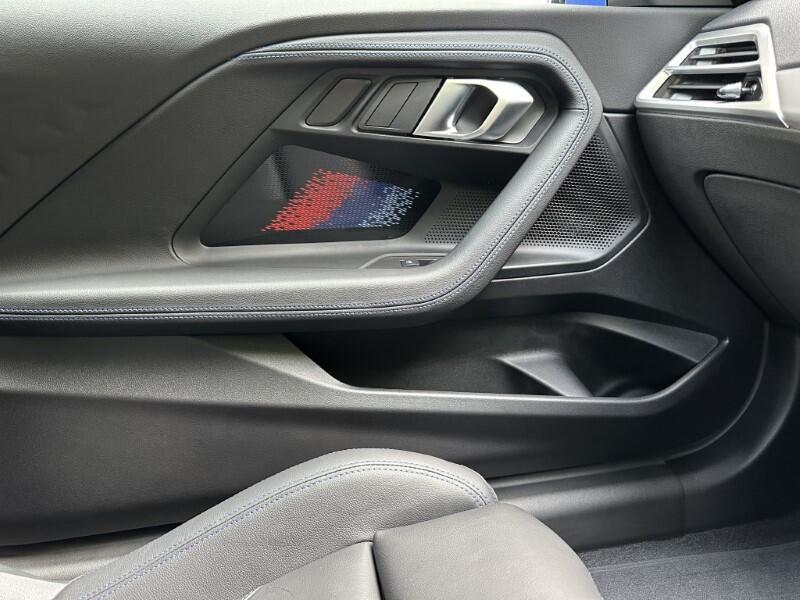BMW M2 view 36