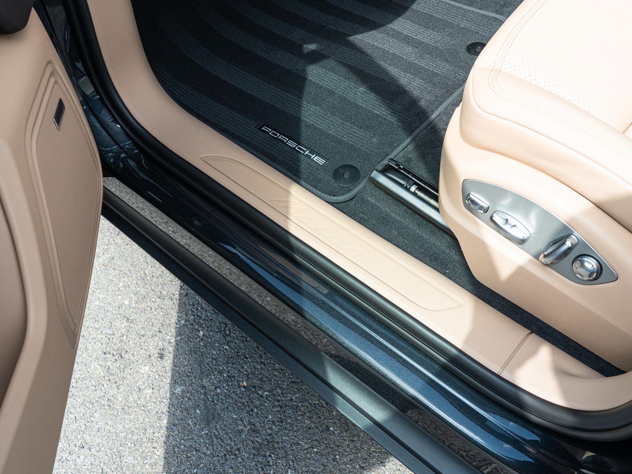 Porsche Macan view 42