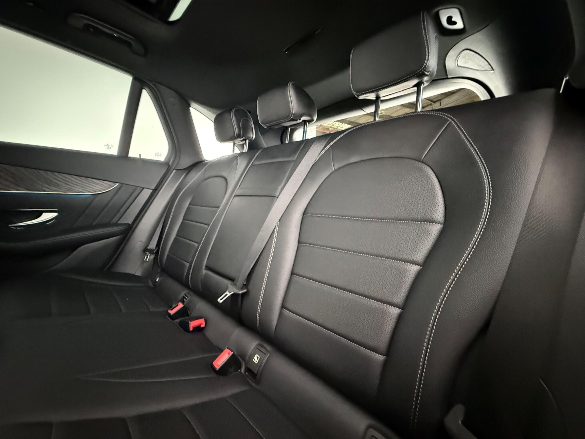 Mercedes-Benz GLC view 33