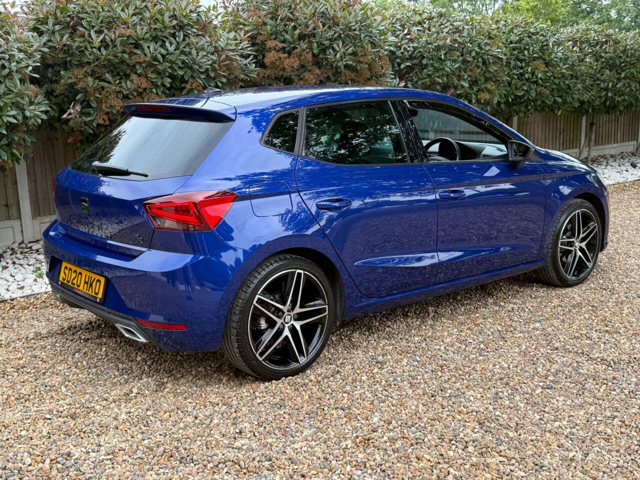 Seat Ibiza view 6
