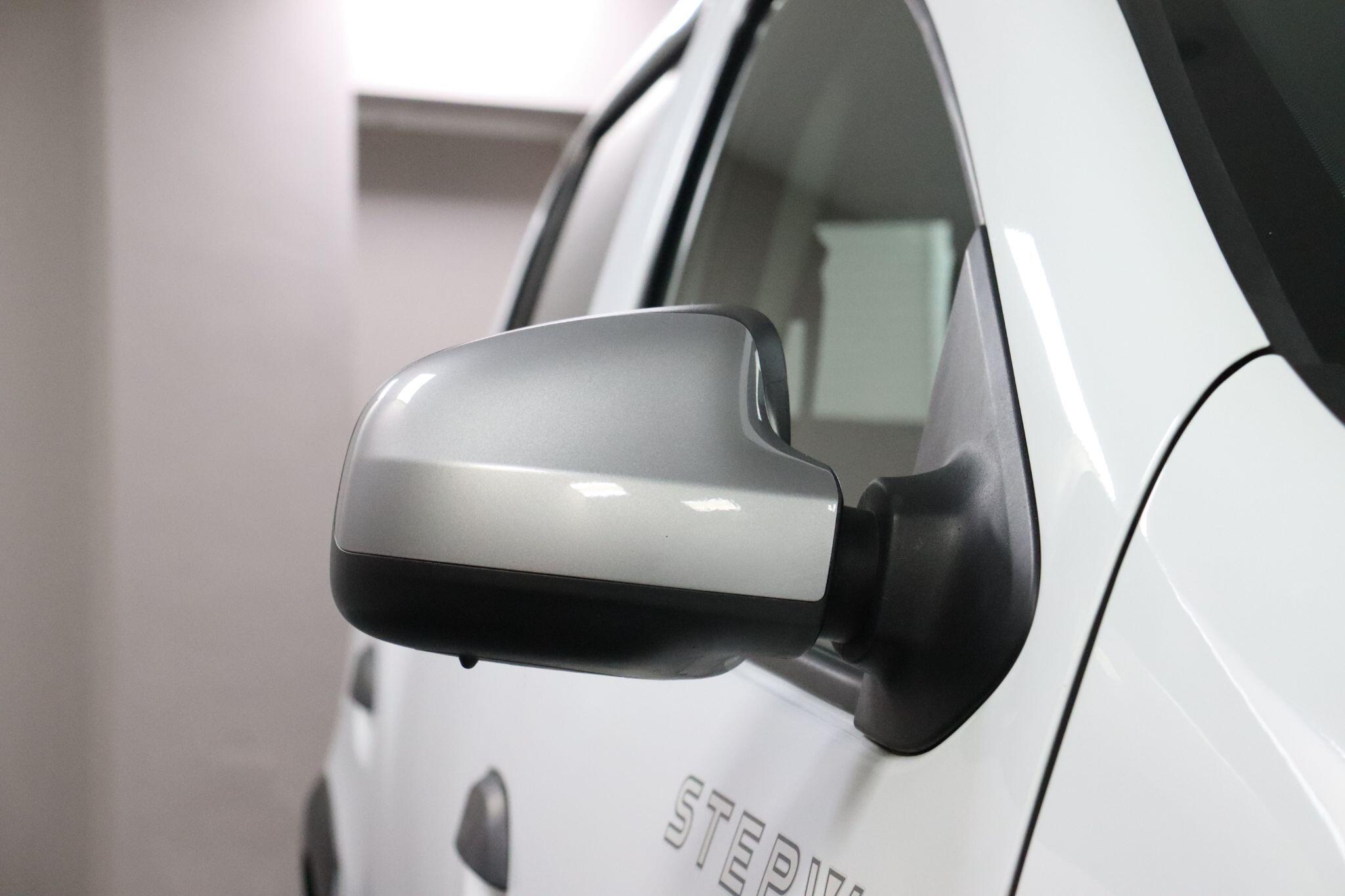Dacia Sandero Stepway view 33