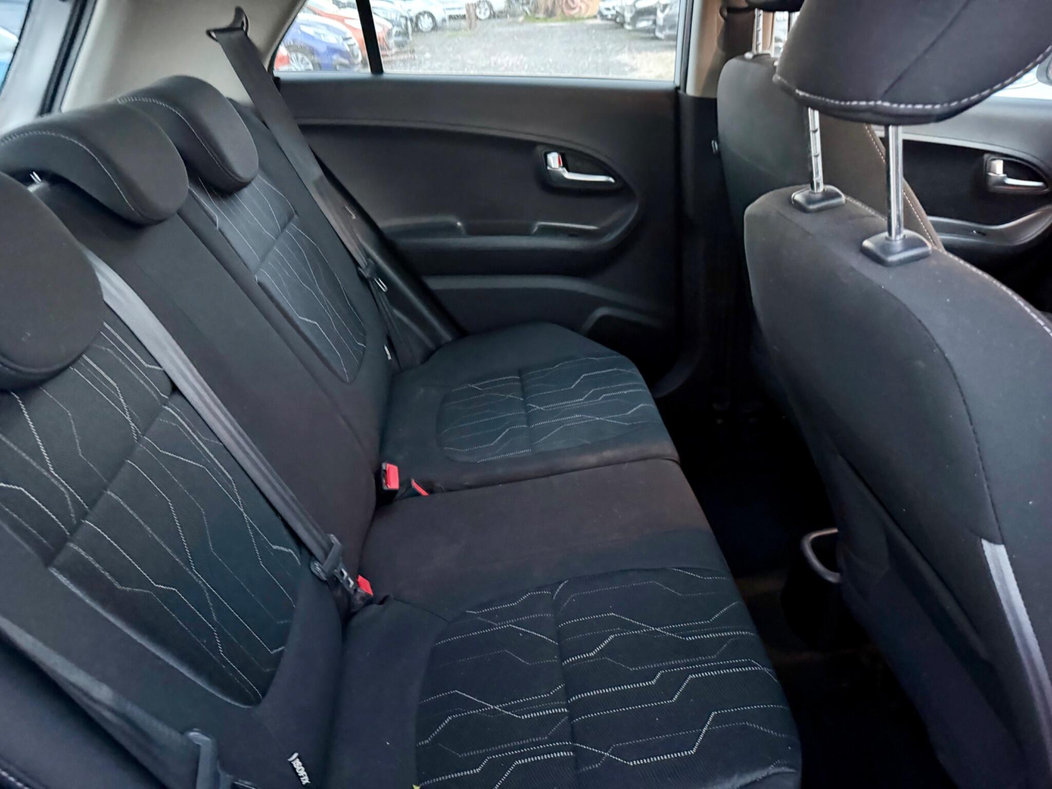 Kia Picanto view 35