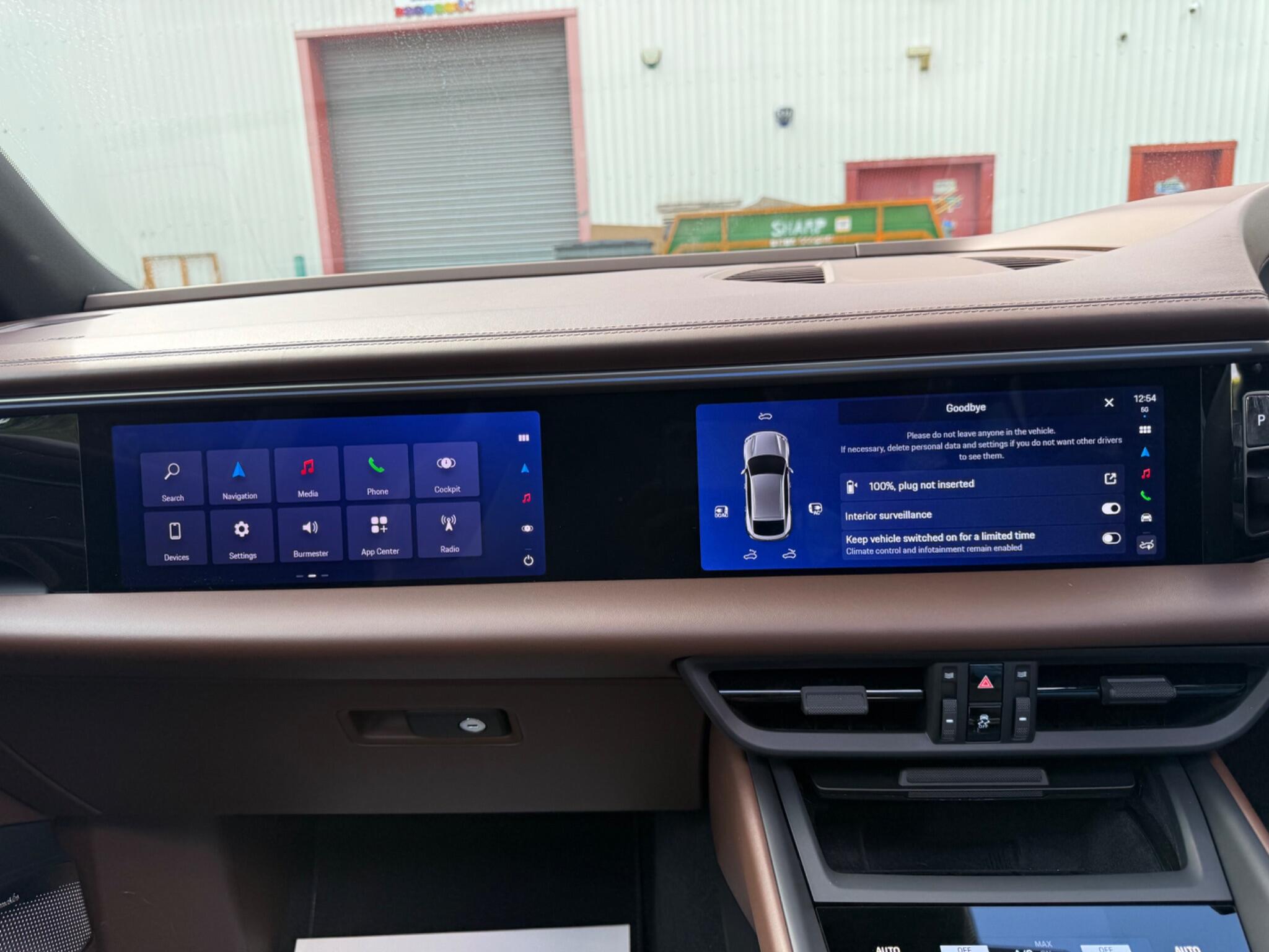 Porsche Macan view 33