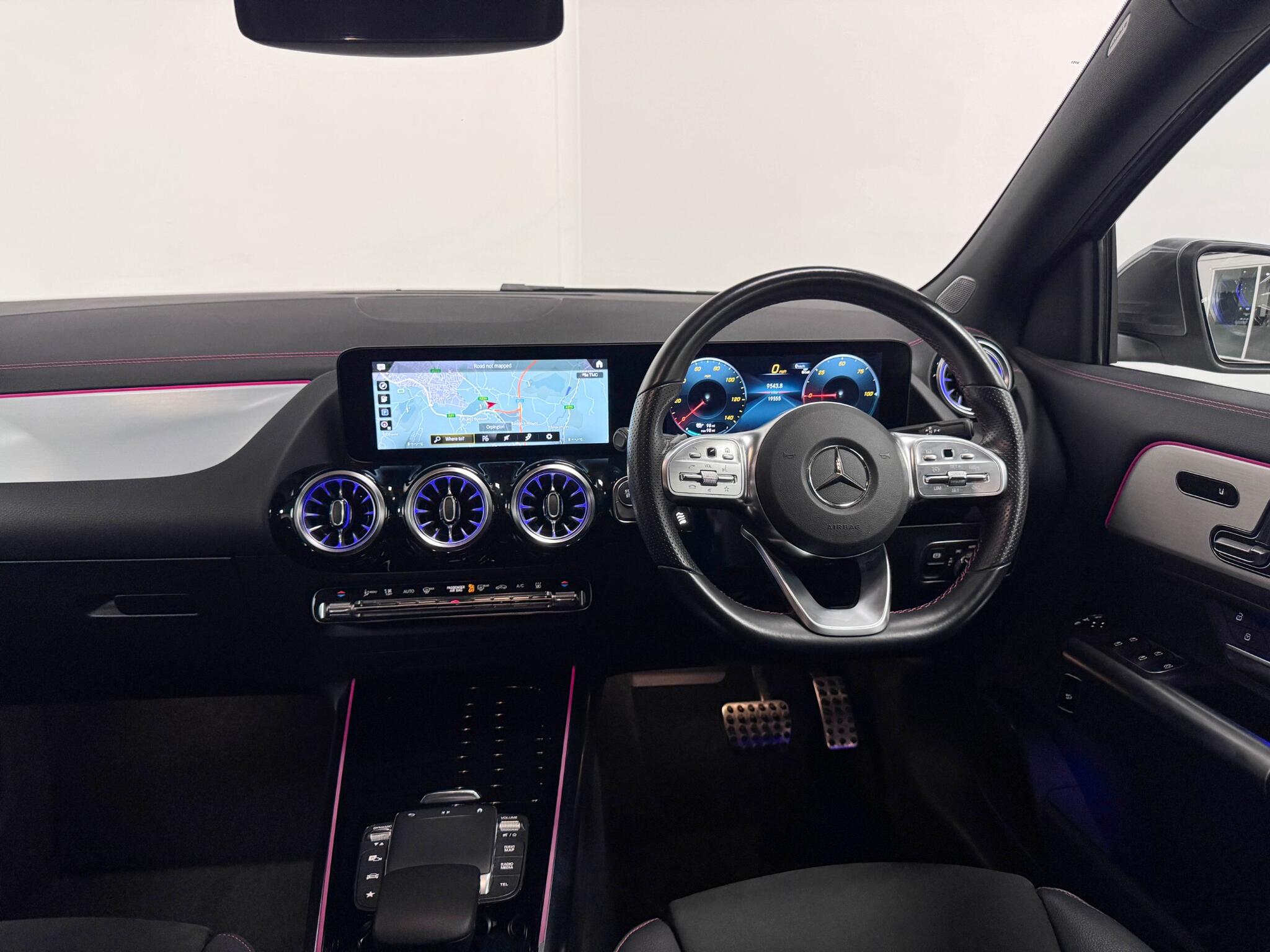 Mercedes-Benz Eqa view 32