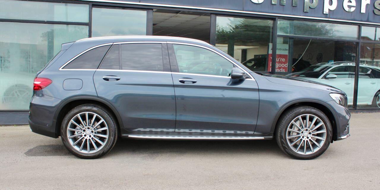 Mercedes-Benz GLC view 7