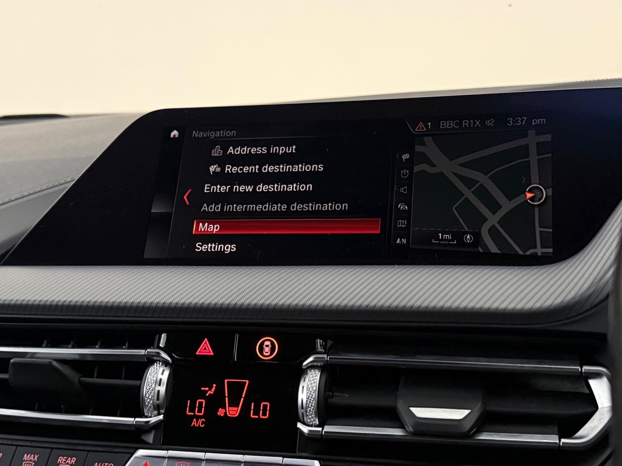 BMW 1 Series view 28
