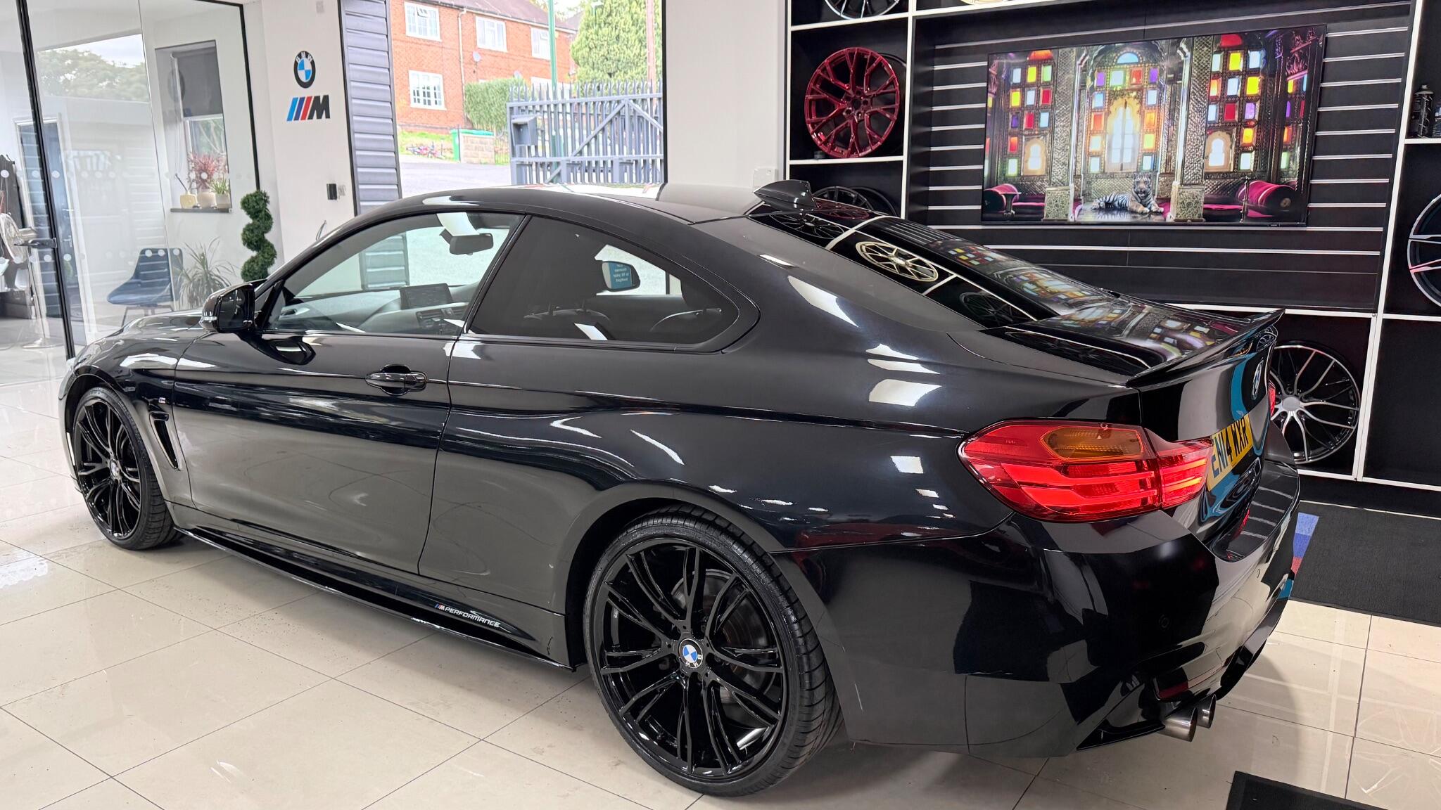 BMW 4 Series view 34