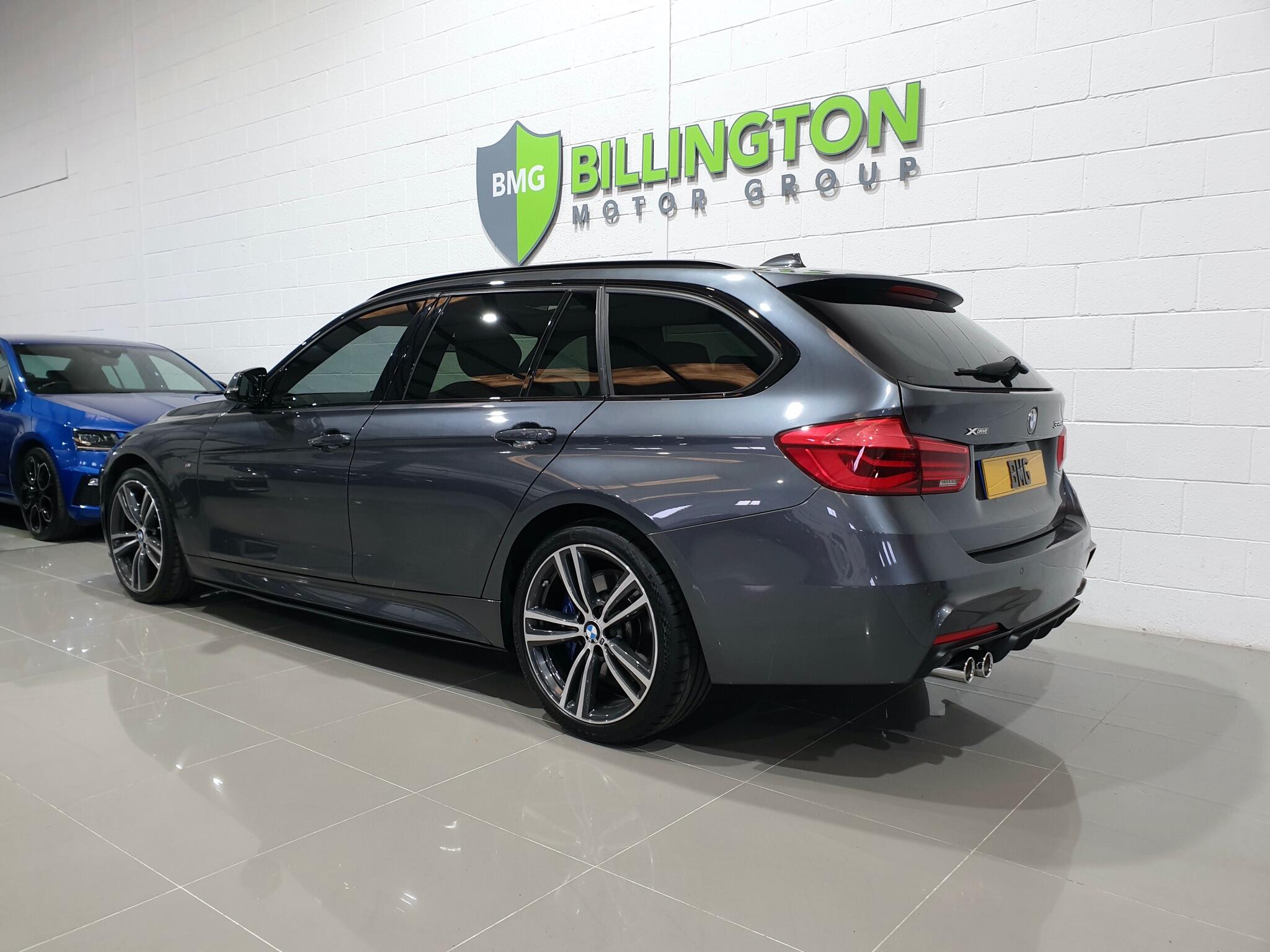BMW 3 Series view 33