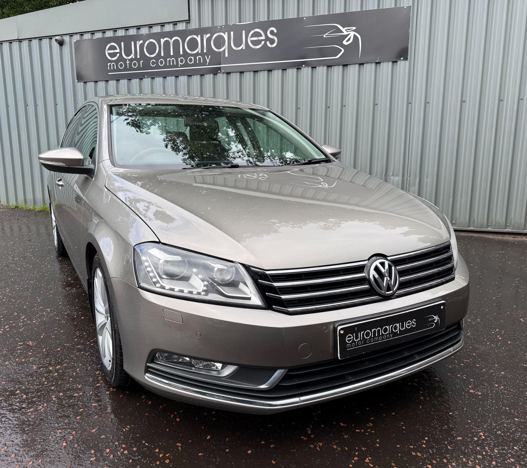 Volkswagen Passat view 12