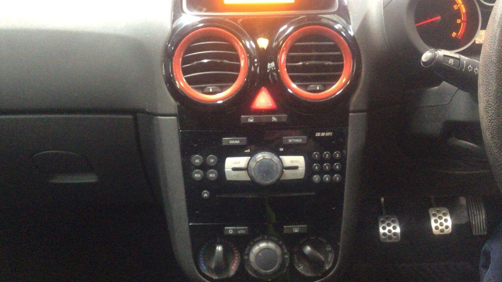 Vauxhall Corsa view 11