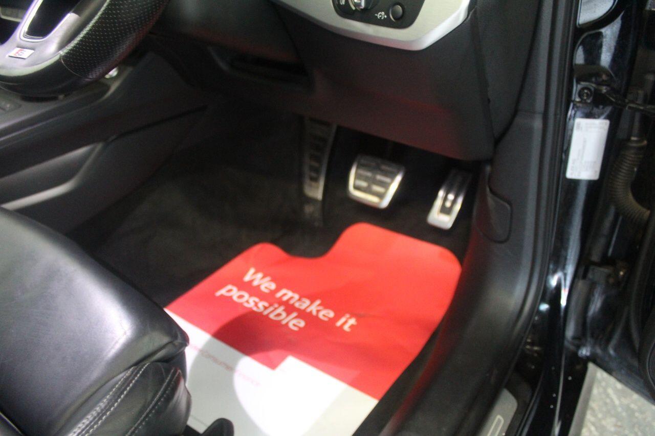 Audi A4 view 52