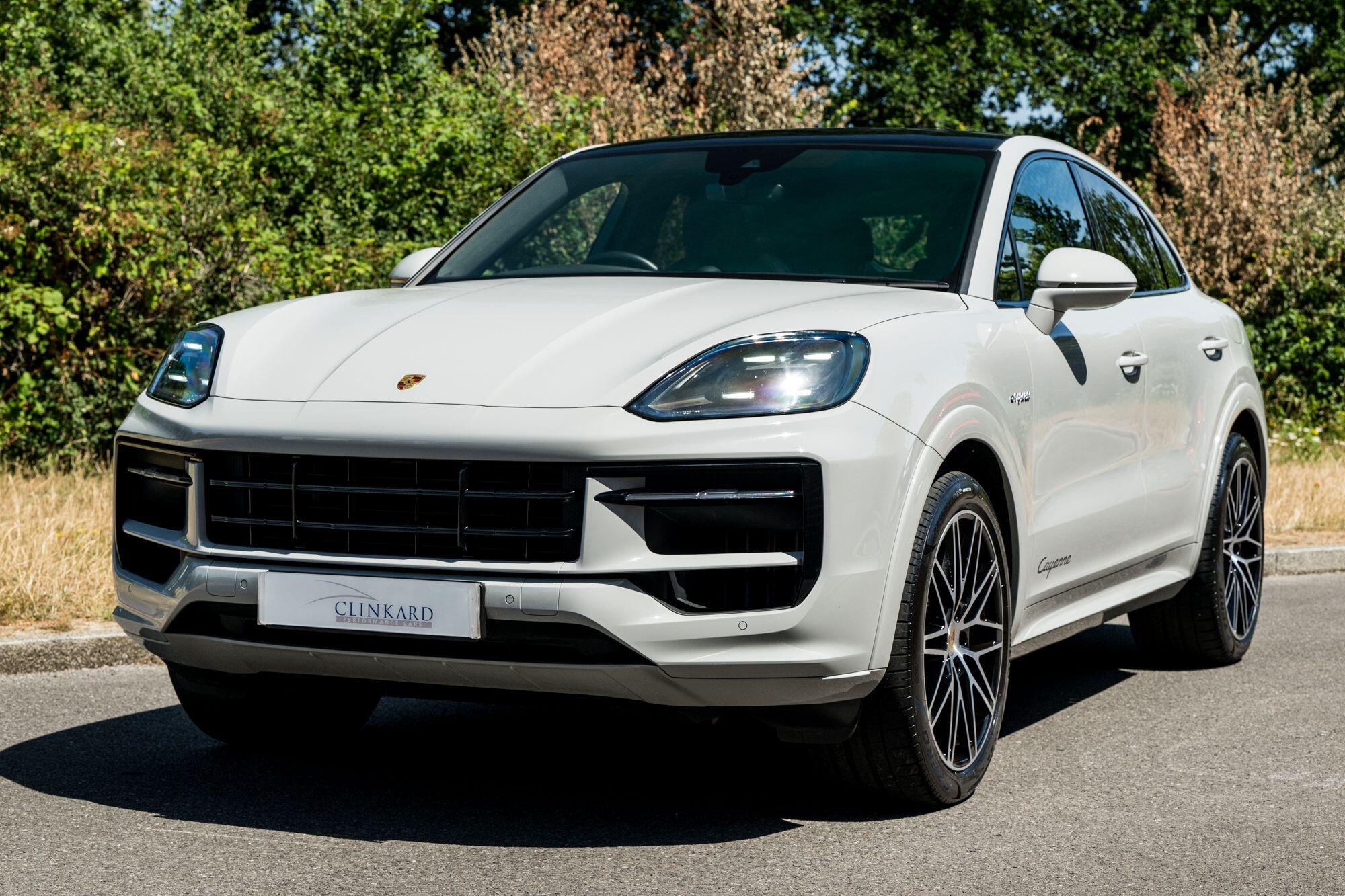 Porsche Cayenne view 6