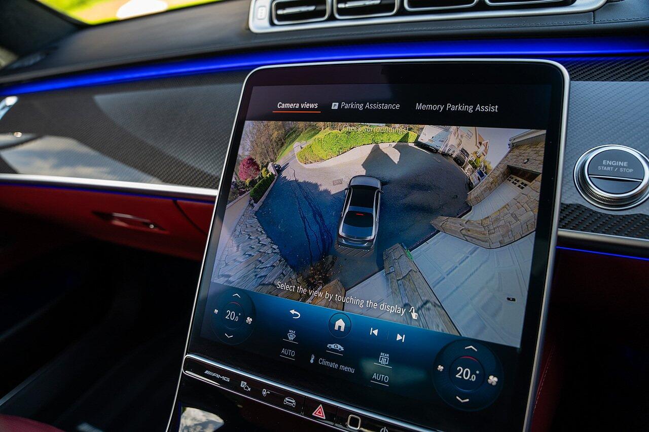 Mercedes-Benz S-Class view 91