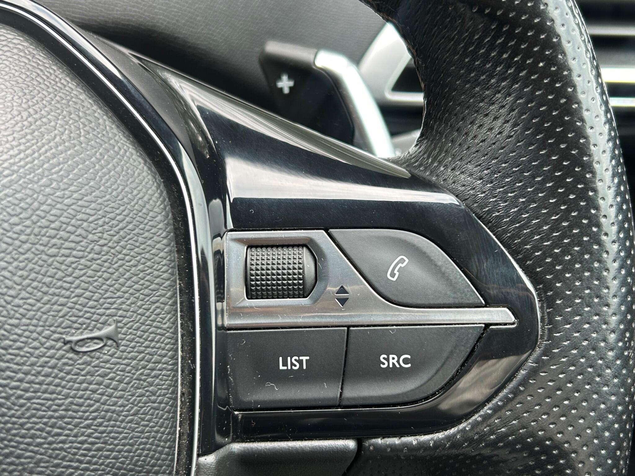 Peugeot 5008 view 35