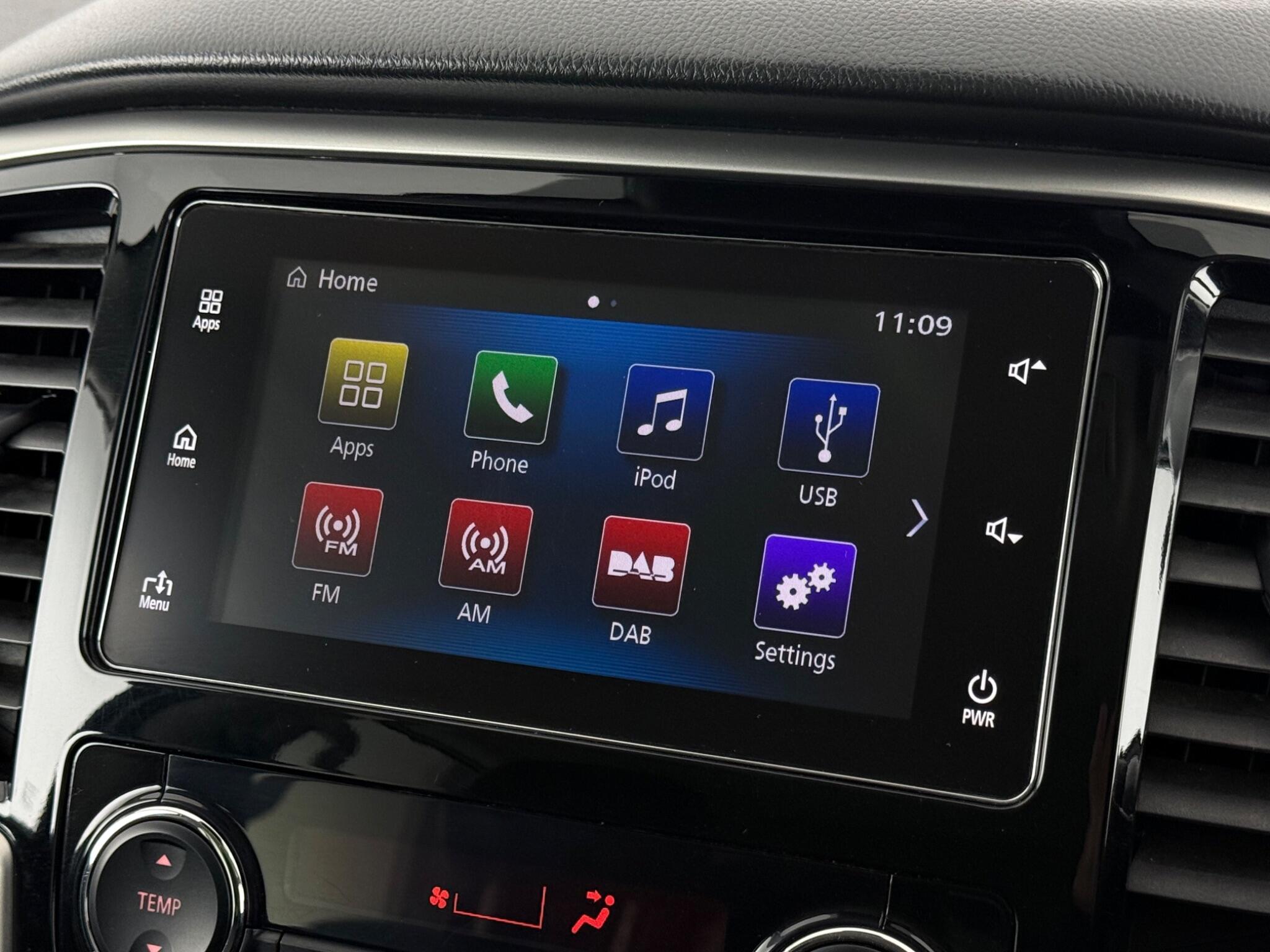 Mitsubishi L200 view 23